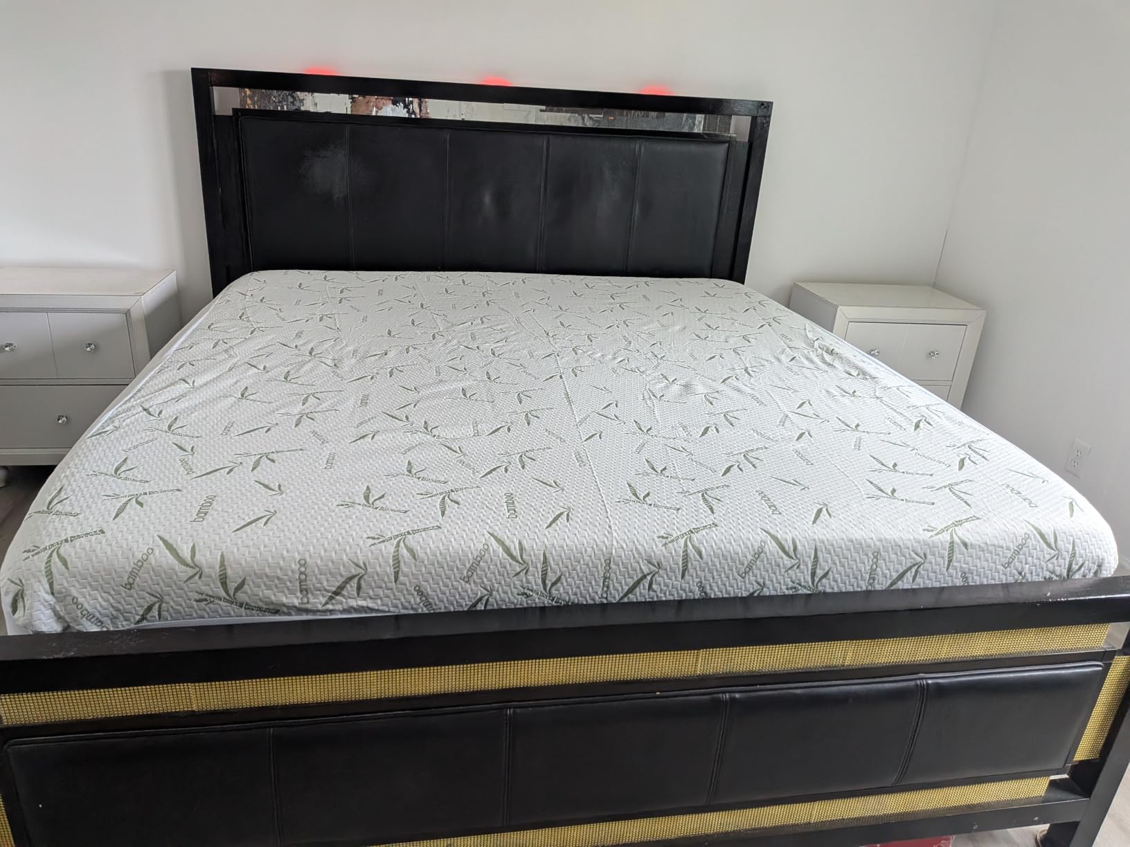Bamboo Viscose Waterproof Mattress Protector King Size, 17