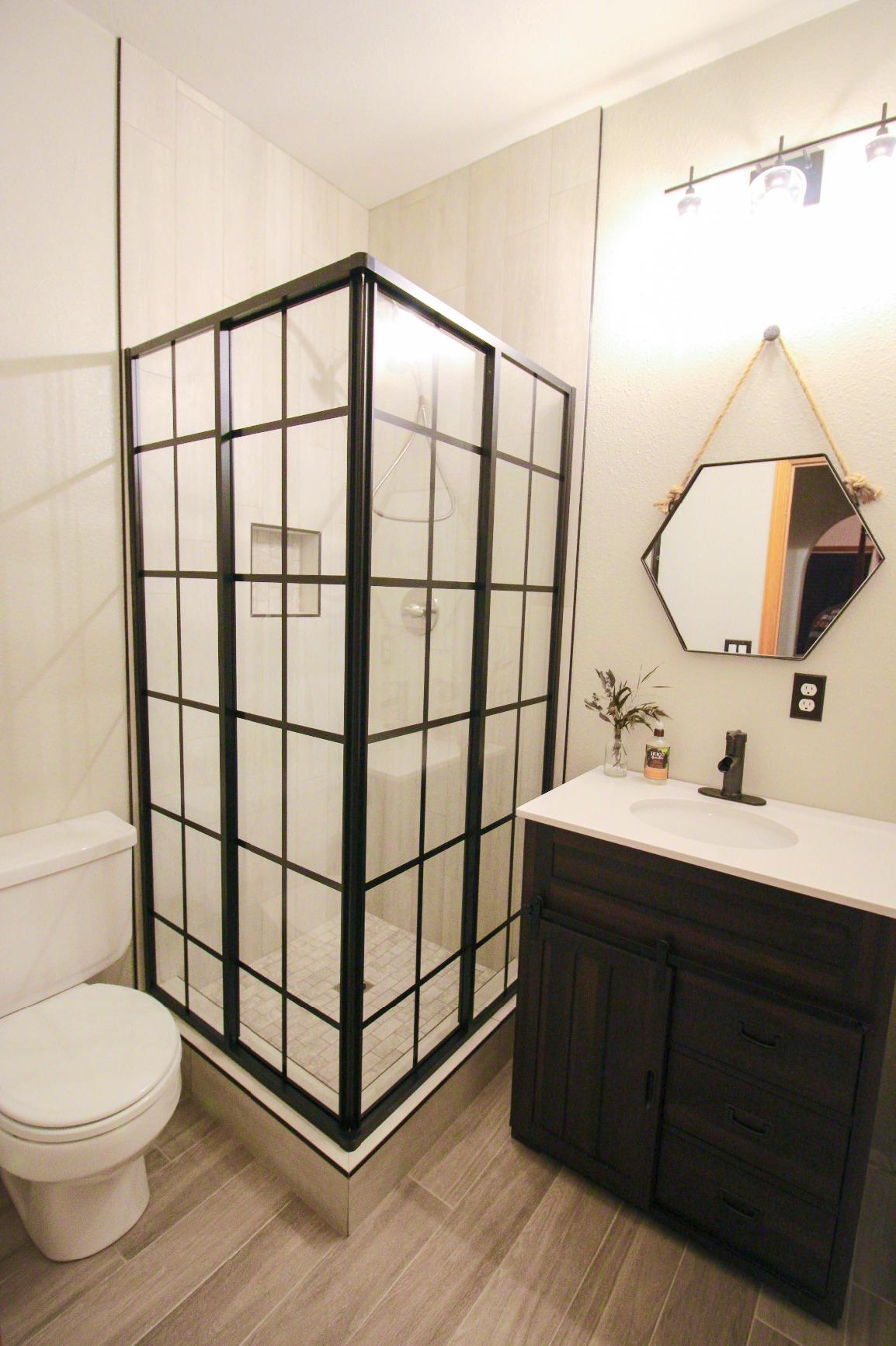 DreamLine French Corner 34 1/2 in. D x 34 1/2 in. W x 72 in. H Framed Sliding Shower Enclosure in Satin Black, SHEN-8134340-89 customer photo 2
