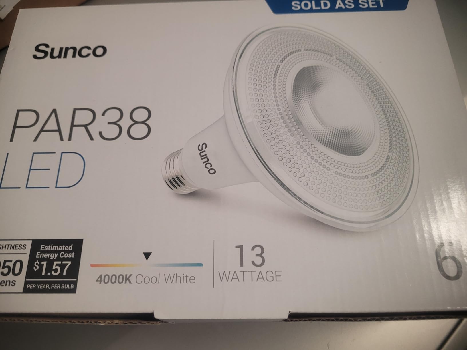 Sunco 6 Pack Outdoor Flood Light Bulb LED PAR38, Exterior Spotlight Bulbs, Weatherproof, 1050 LM, 13W (100W Equivalent), 5000K Daylight, Wet Rated, Dimmable, E26 Base UL customer photo 2