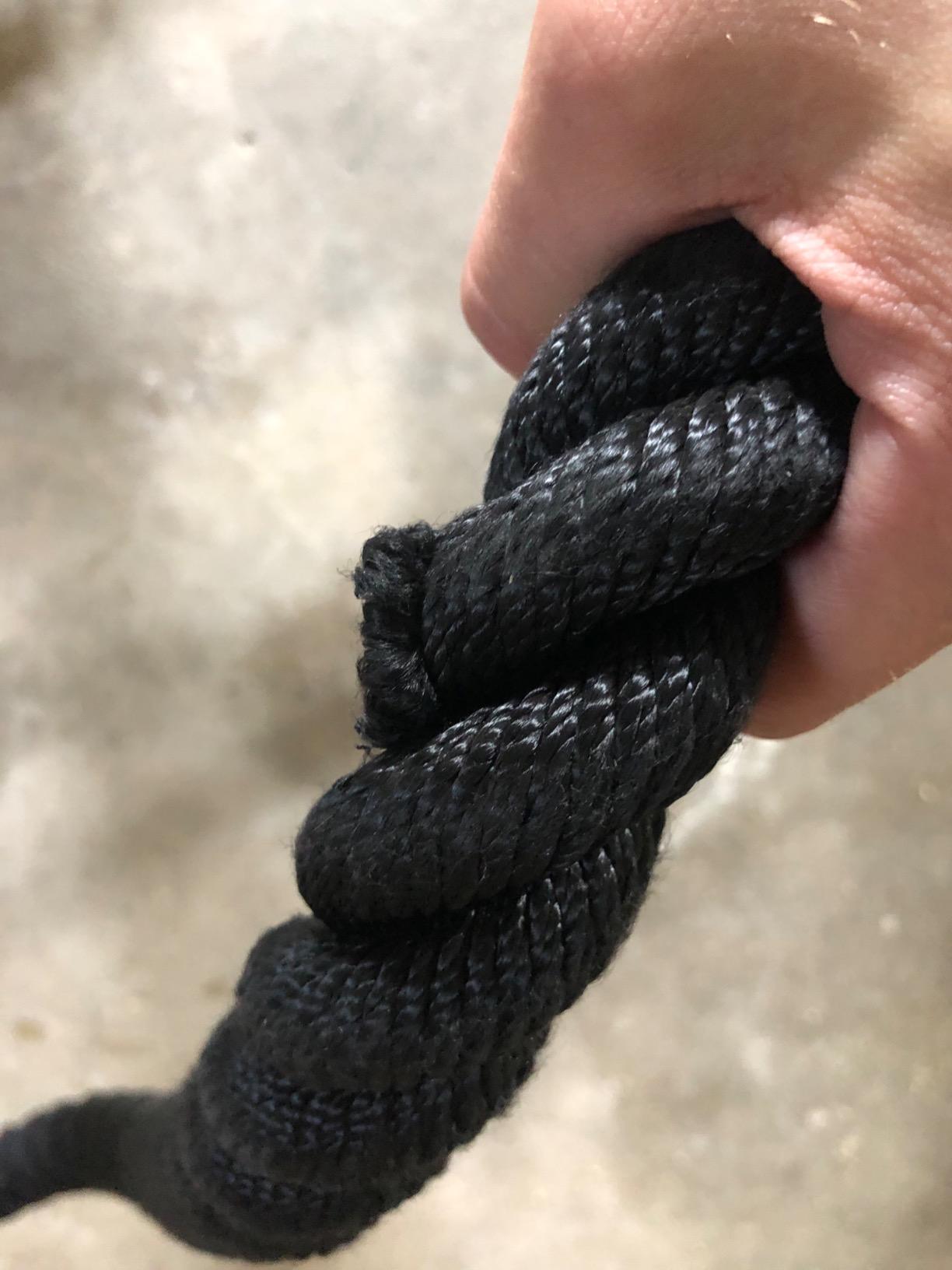 Titan Fitness Battle Rope 30ft x 1.5in, Poly Dacron Heavy Rope for Home Gym Conditioning Workouts, Cross-Train, Strength Training Exercises customer photo 2
