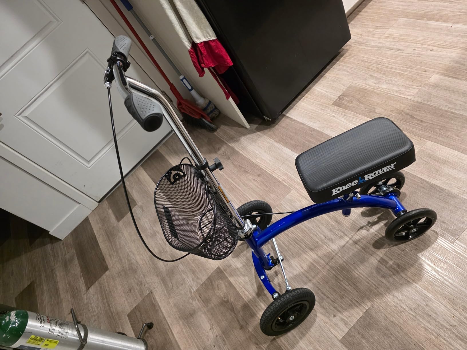 KneeRover Hybrid All Terrain Knee Scooter for Adults, Blue customer photo 1