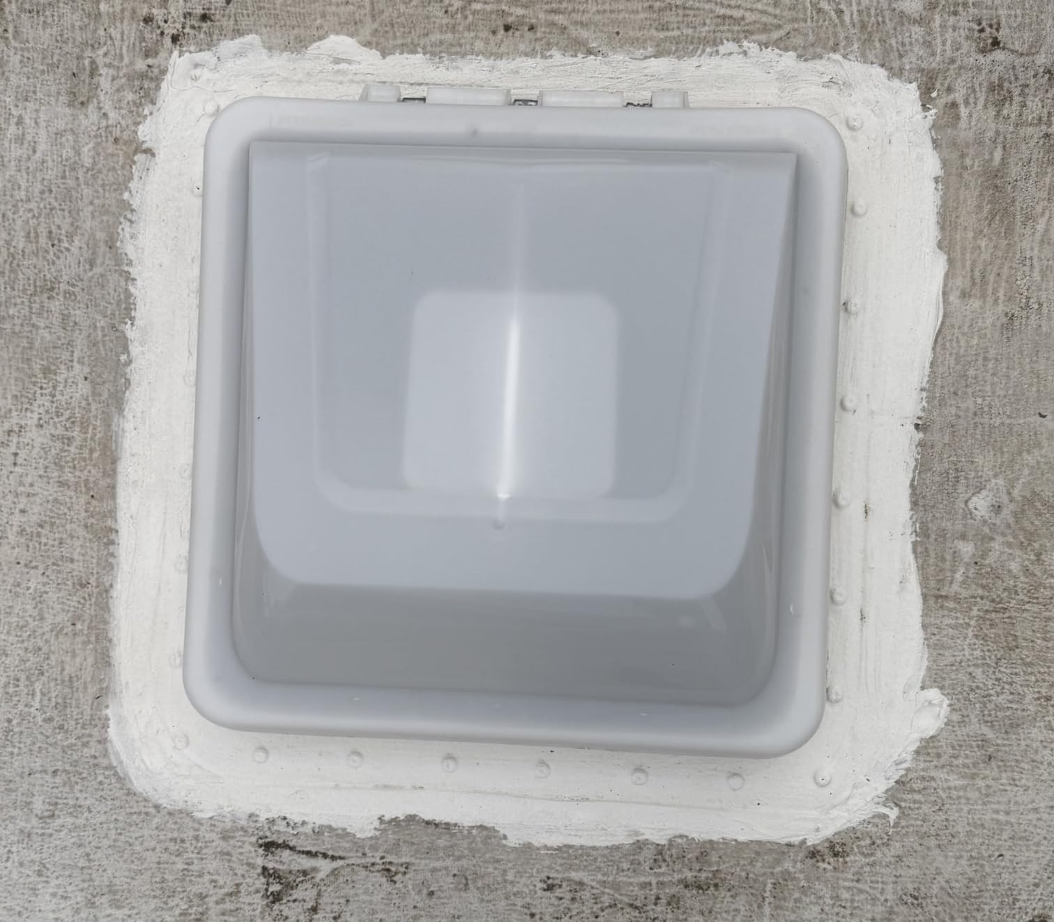 Ventline RV Roof Vent White w/ 12 Volt Fan, Putty & Screws customer photo 1