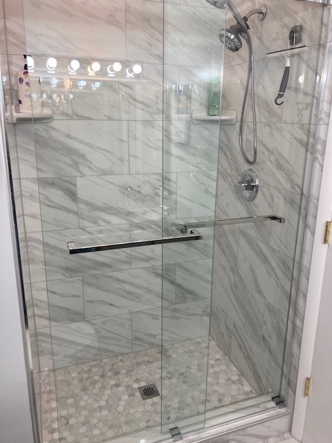 DreamLine Essence Frameless Bypass Sliding Shower Door in Brushed Nickel, 56-60 in Width, 76 in Height, 5/16 in. (8 mm) Certified Clear Tempered Glass, SHDR-6360760-04 customer photo 2