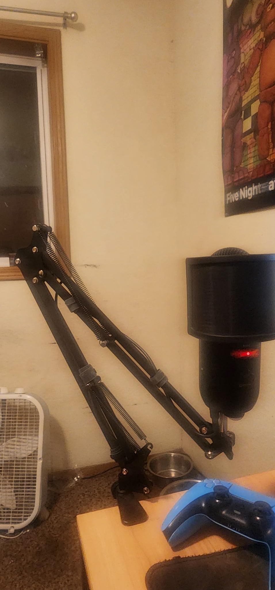 InnoGear Boom Arm Microphone Mic Stand for Blue Yeti Fifine HyperX, Black | Desk Mount, Desktop Stands, Adjustable Reach, Rotate Fully, Folds Away Compactly, for Gaming, Streaming or Recording customer photo 1