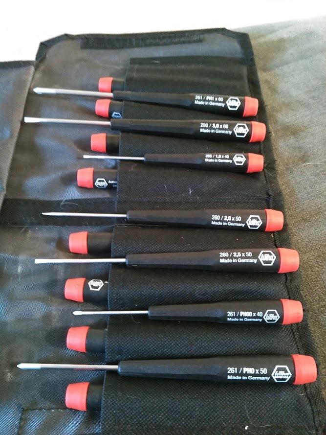 Wiha 26197 Precision Screwdriver Set, 7-Piece Mini Slotted & Phillips, PicoFinish Handles with Rotating Caps, Small Screwdrivers for Electronics & Fine Work customer photo 1