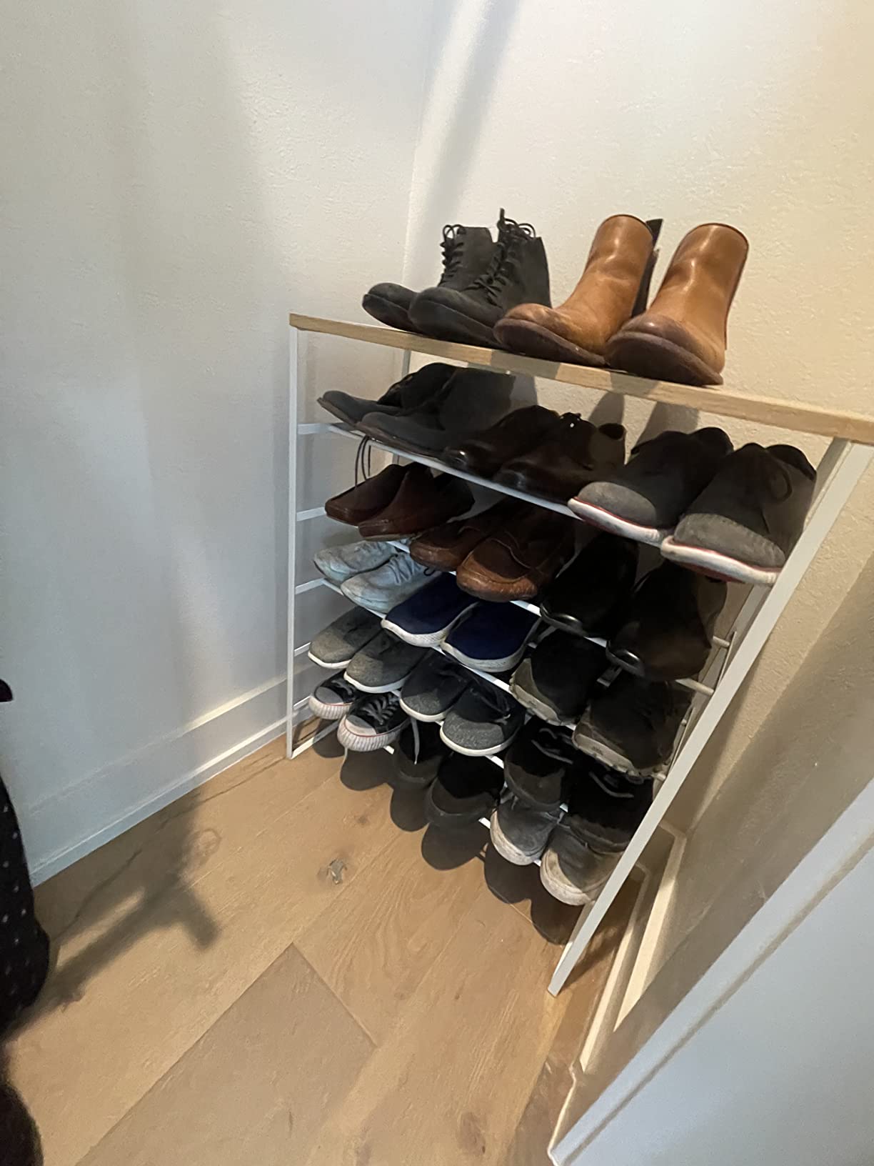 Yamazaki Home Six-Tier Shoe Organizer - Tall Slim Shoe Rack for Entryway or Closet, Narrow Metal Shoe Storage with Wooden Top, Modern Space-Saving Design, Steel, White, Easy Assembly customer photo 1