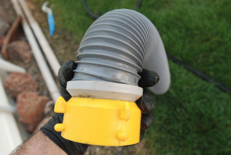 Camco 39659 Super Kit RV Sewer Hose Kit - 20' customer photo 2