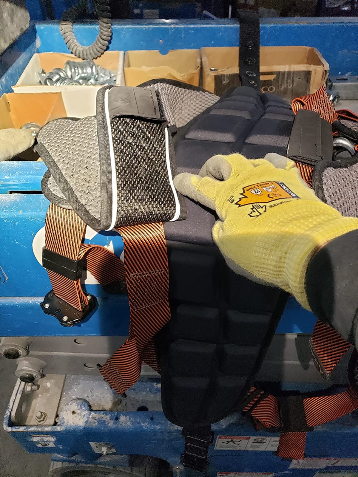 Malta Dynamics Warthog Comfort MAXX - Safety Harness for Construction – Fall Protection Equipment with Removable Belt and Lumbar Support, Side D-Rings, and Padding, OSHA & ANSI Compliant (L-XL) customer photo 1