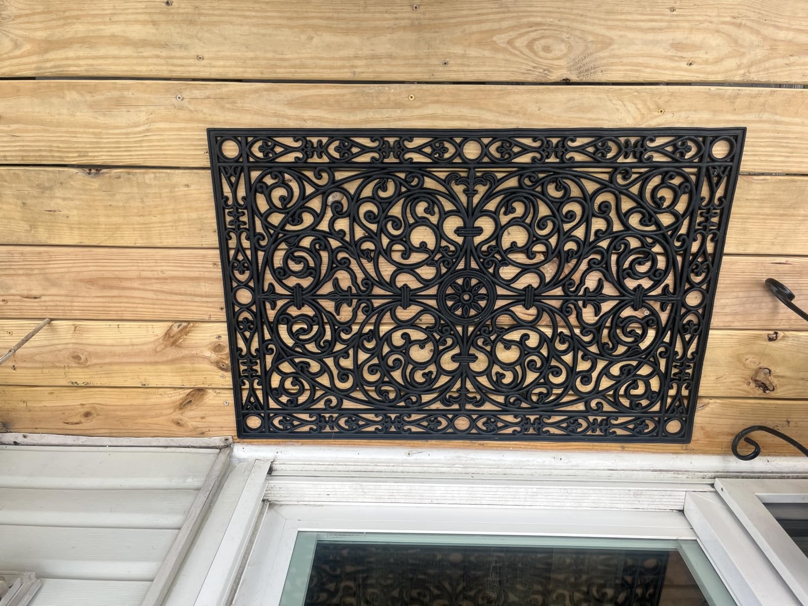 Calloway Mills 900222436 Gatsby Rubber Doormat 2' x 3' customer photo 1