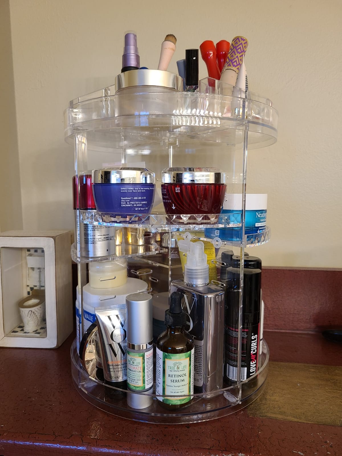 AMEITECH Makeup Organizer, 360 Degree Rotating Adjustable Cosmetic Storage Display Case with 8 Layers Large Capacity, Fits cosmetics, Makeup Brushes, Lipsticks and More, Clear customer photo 2