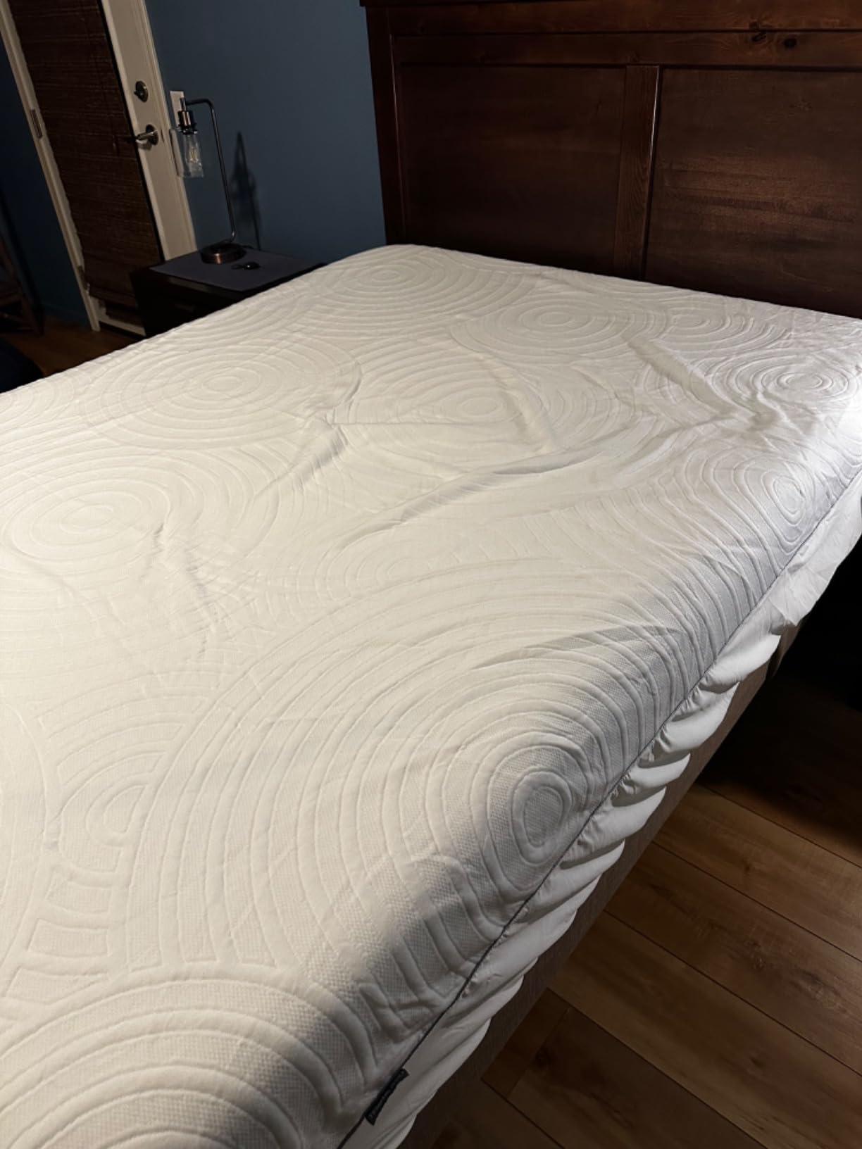 Tempur-Pedic Protect Waterproof Mattress Protector, Queen, White customer photo 1
