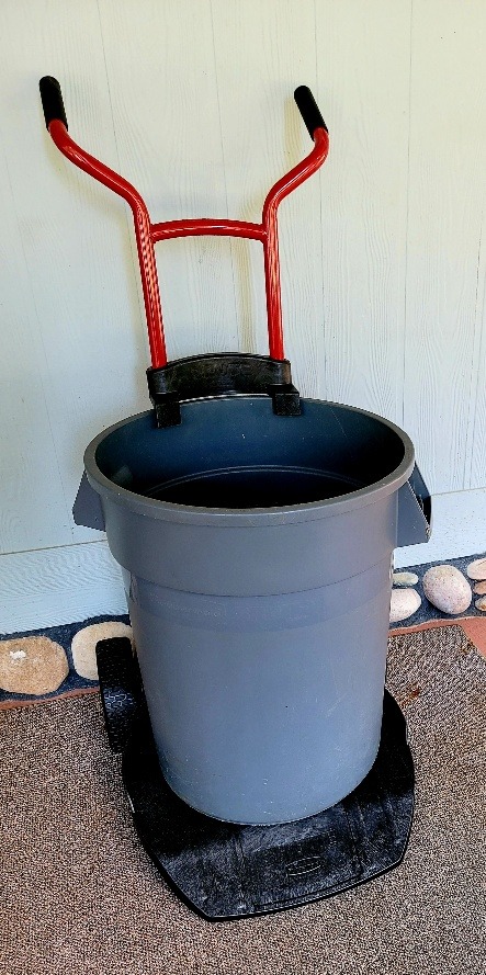 Rubbermaid Commercial Products Brute Construction and Landscape Dolly, 250-Pound Capacity, Red, Heavy Duty Dolly with Wheels customer photo 2