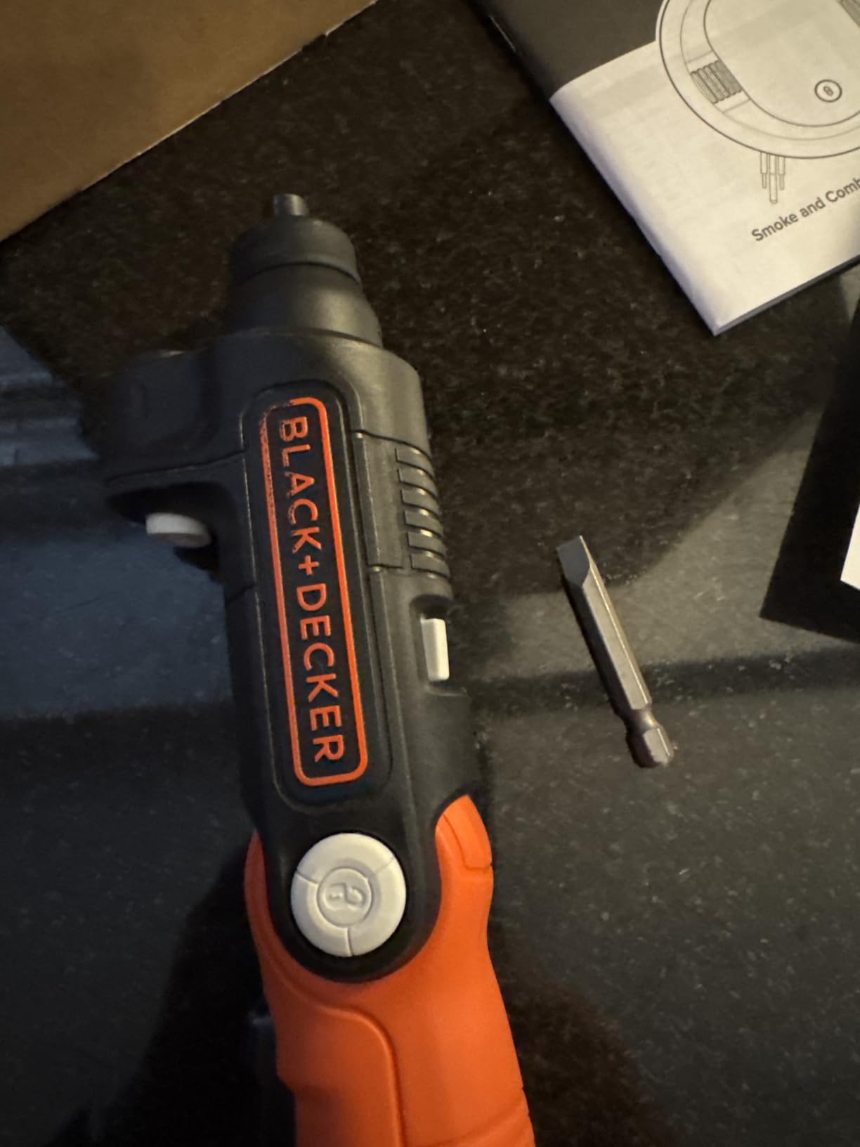 BLACK+DECKER Cordless Screwdriver with LED Light 4V MAX, Electric Screwdriver with 2 Pcs Bit Set (BDCSFL20C) customer photo 2