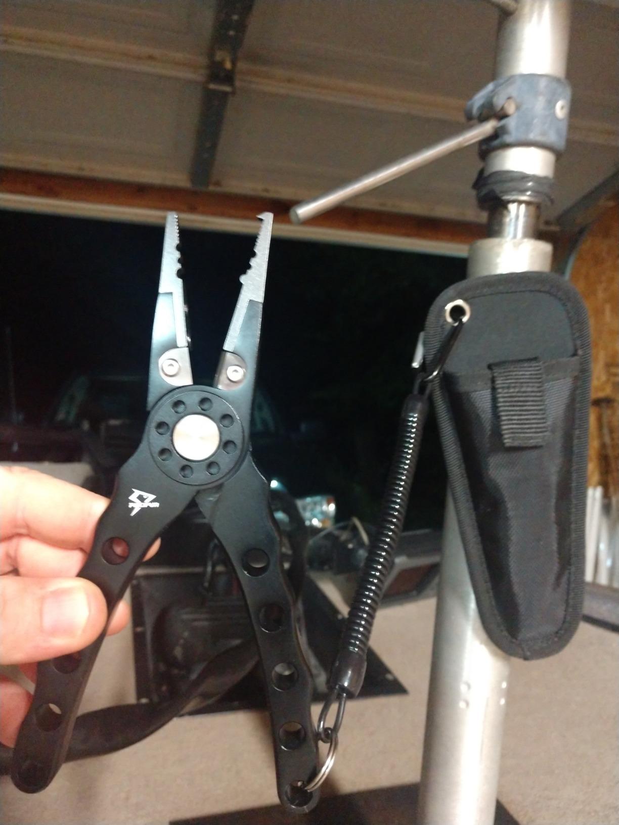 Piscifun Saltwater Fishing Pliers, Aluminum, Split Ring, Braid Cutter customer photo 1
