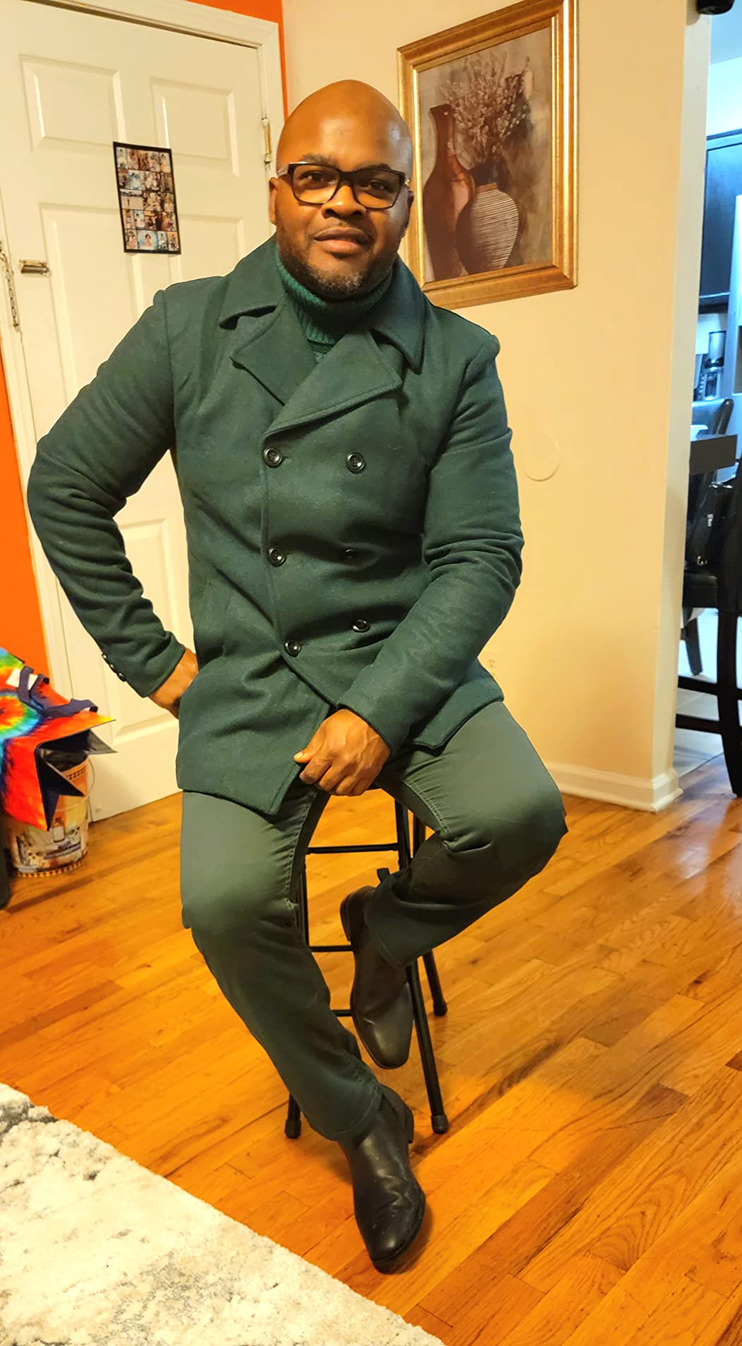 chouyatou Men's Classic Notched Collar Double Breasted Wool Blend Pea Coat customer photo 1