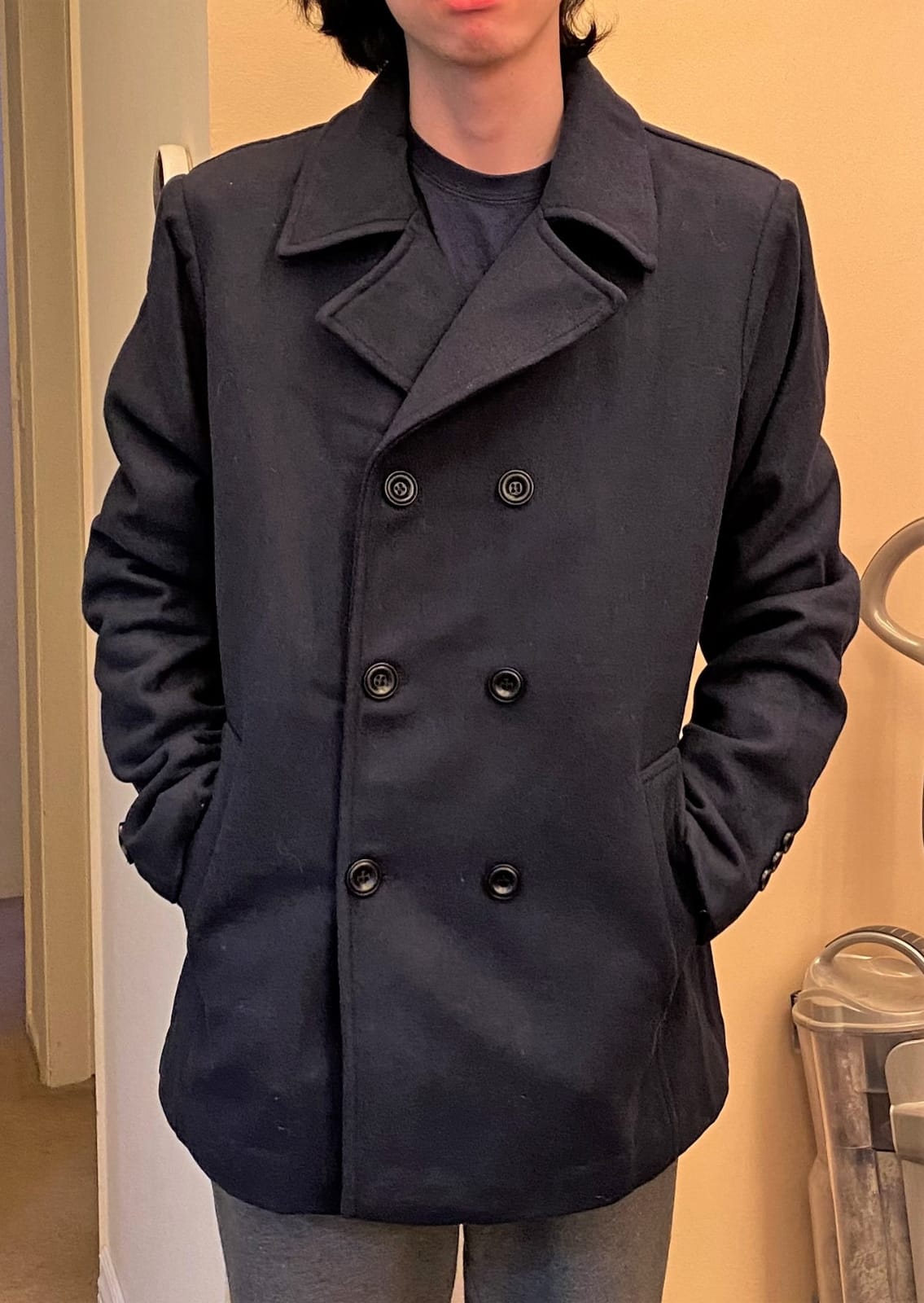 chouyatou Men's Classic Notched Collar Double Breasted Wool Blend Pea Coat customer photo 2