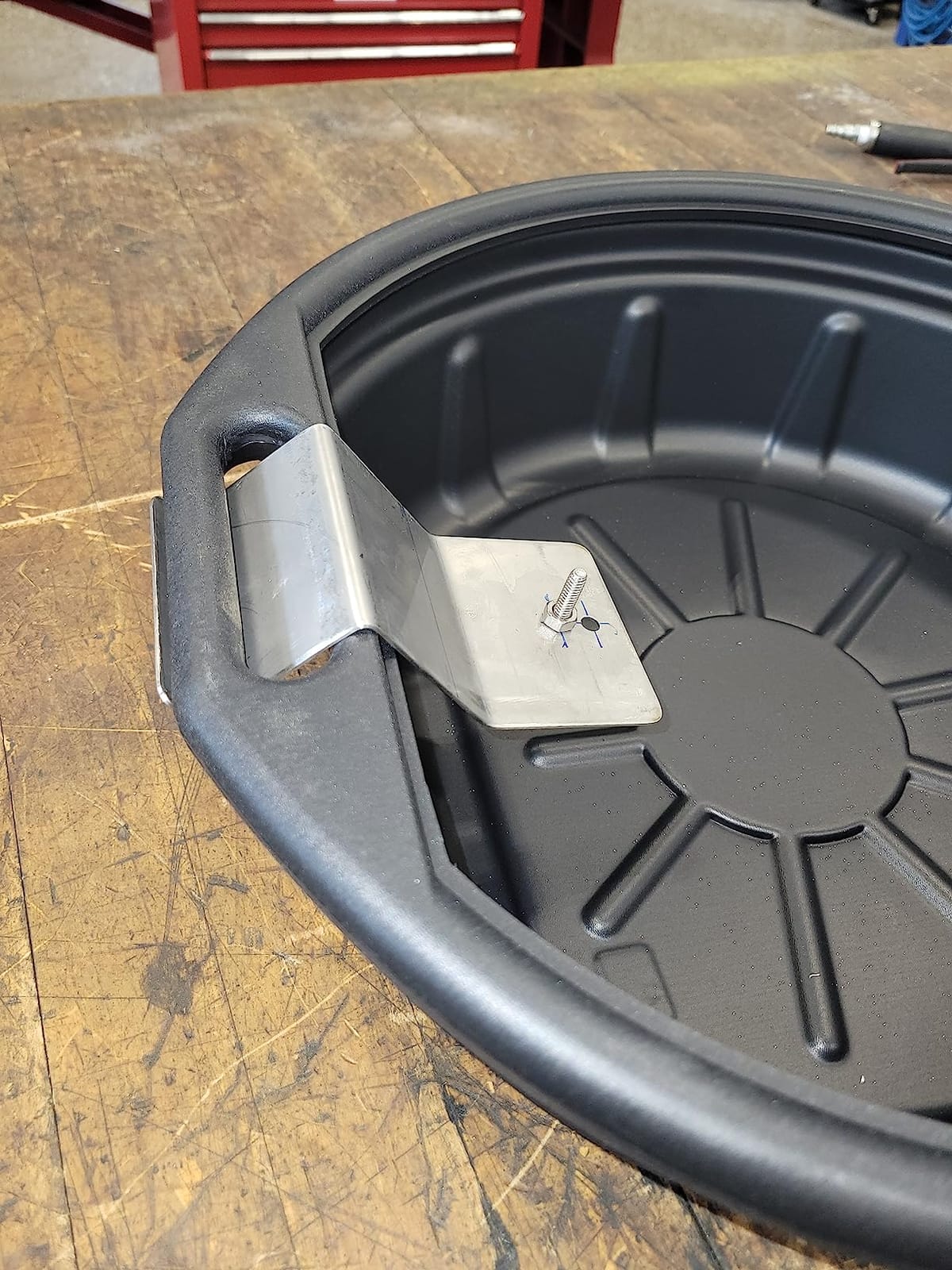 Performance Tool W4071 4.5 Gallon Black Oil Drain Pan | Automotive oil and coolant catch pan. Features internal anti-splash lip, pour spout and molded handle customer photo 1