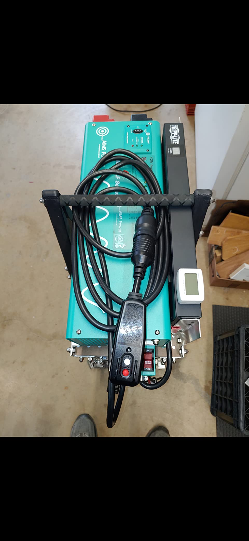 AIMS 2500W 12V Pure Sine Inverter Charger w/Transfer Switch 120V Backup customer photo 1