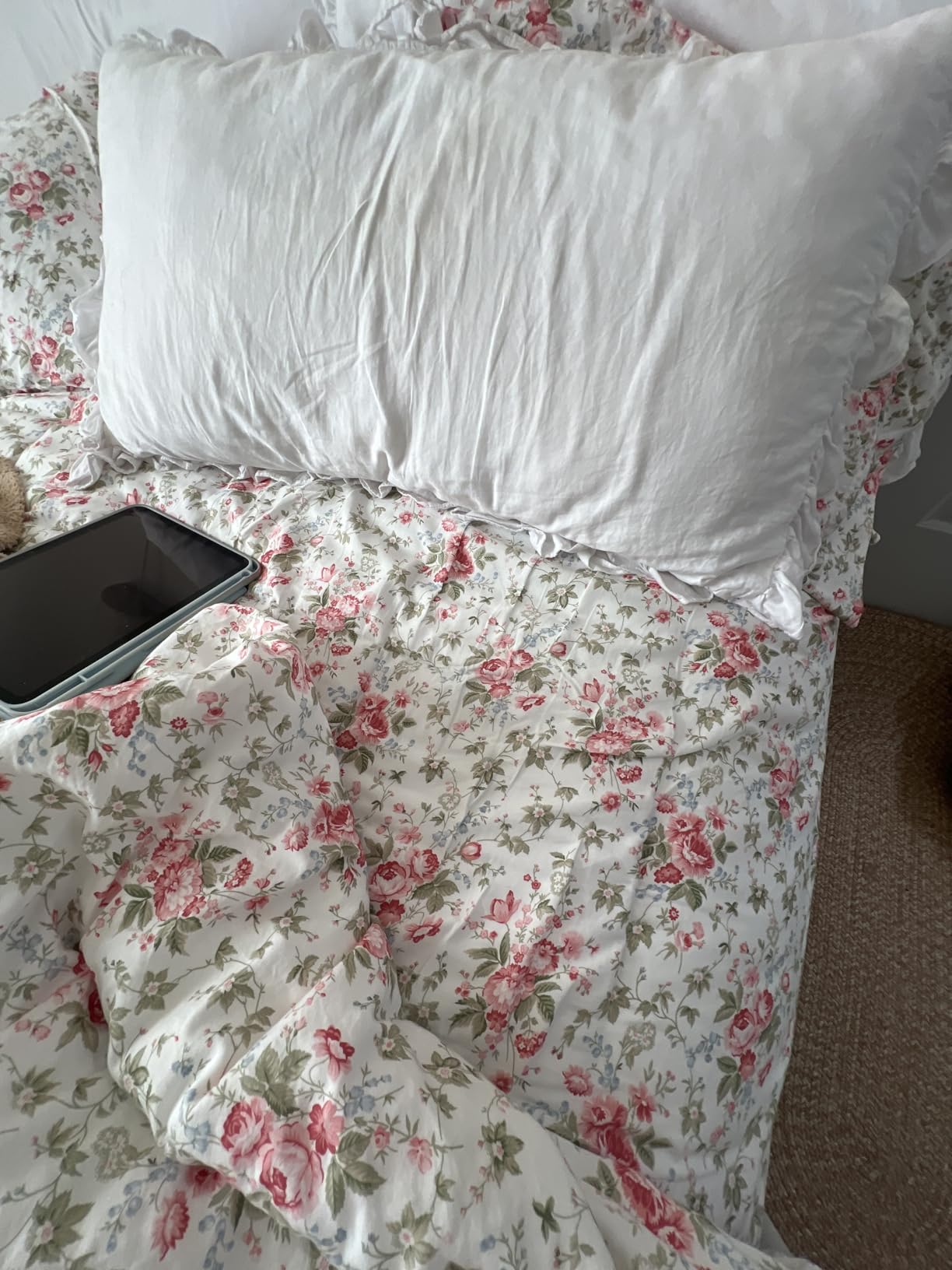 Laura Ashley - Queen Sheet Set with Fitted Sheet & Pillowcases, Cotton | 100% Cotton Sateen, Deep Pocket Fitted Sheet, Queen Size, Flat Sheet & Pillowcases Included customer photo 1