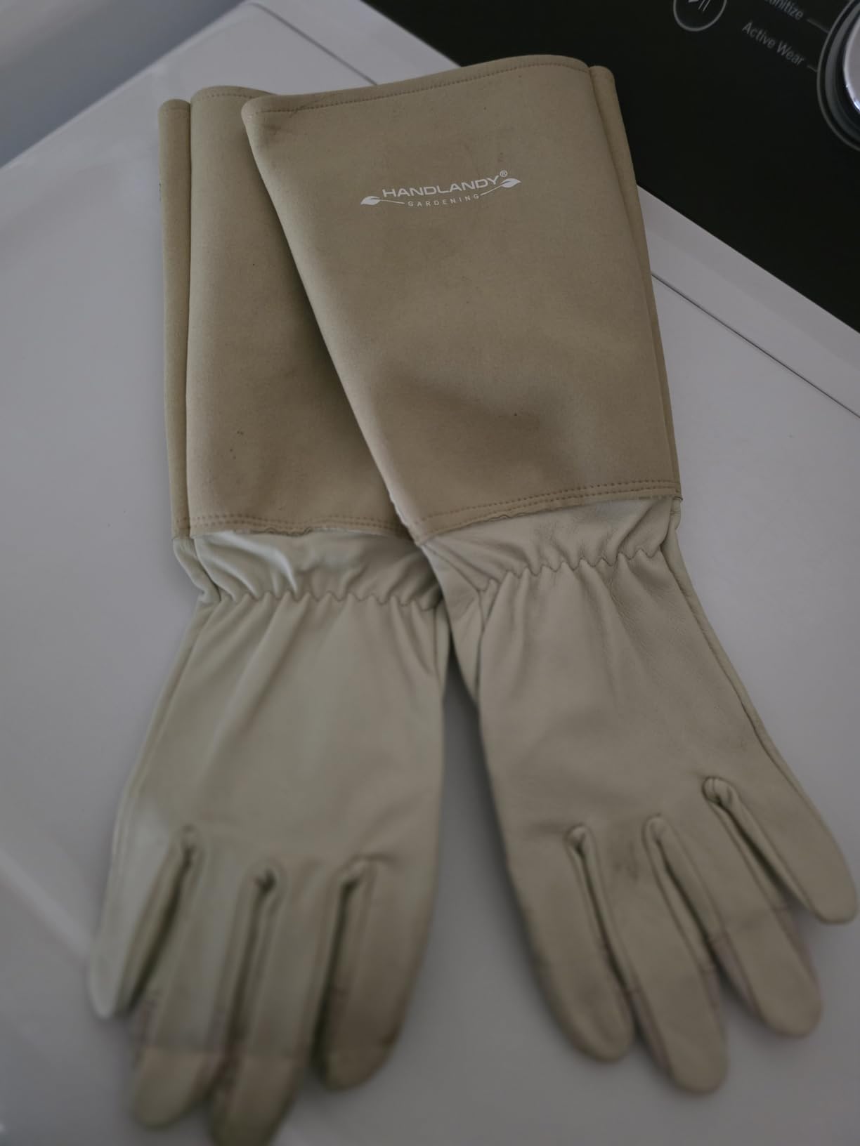 HANDLANDY Rose Pruning Gloves for Men Women, Thorn Proof Gardening Gloves customer photo 1