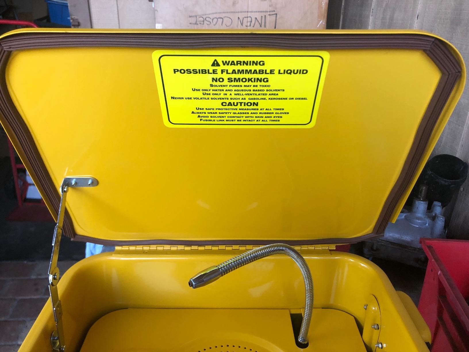 Portable Parts Washer [5-Gallon Tank] | Solvent Capacity: 3.5-Gallon, 110V/60Hz, Overall Size: 17.375 in. L x 14.250 in. W x 8.750 in. H, 15 lbs, Heavy-Duty Steel customer photo 1