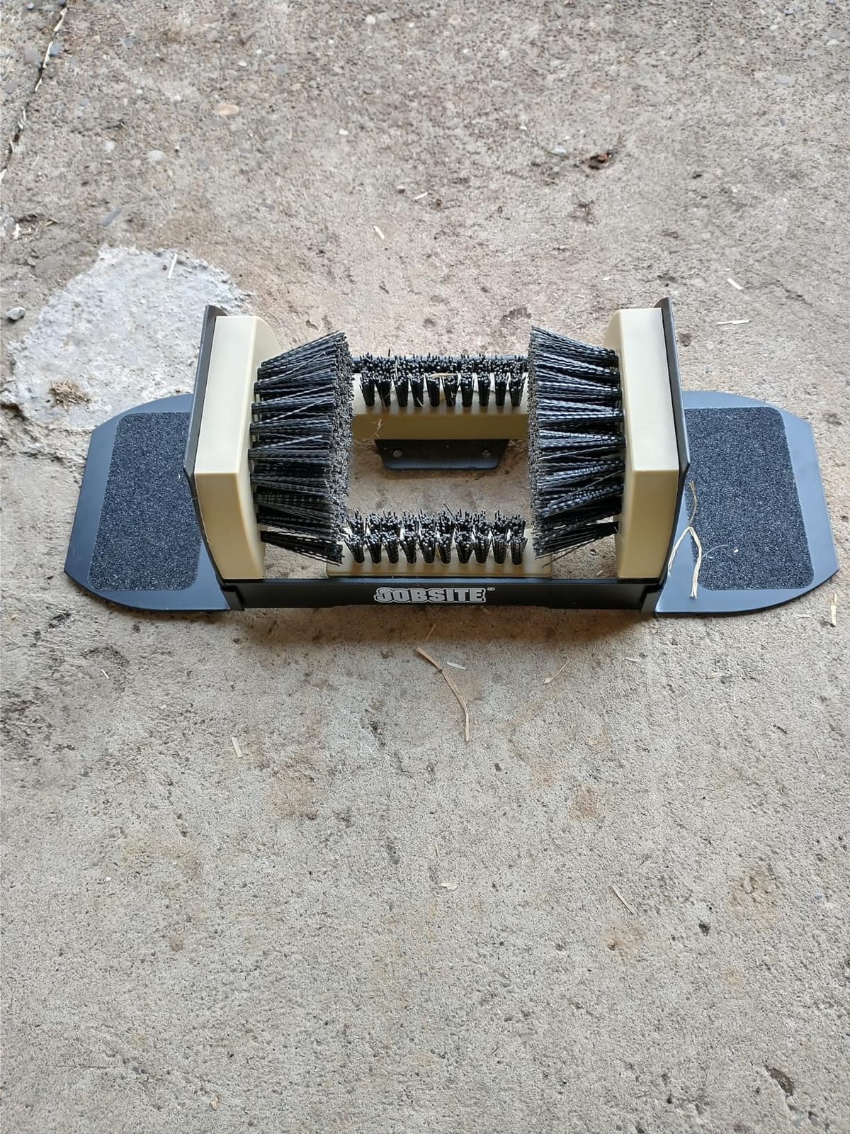 Jobsite Boot Scrubber - Outdoor Shoe Scraper Cleaner Brush - Extra Wide customer photo 2