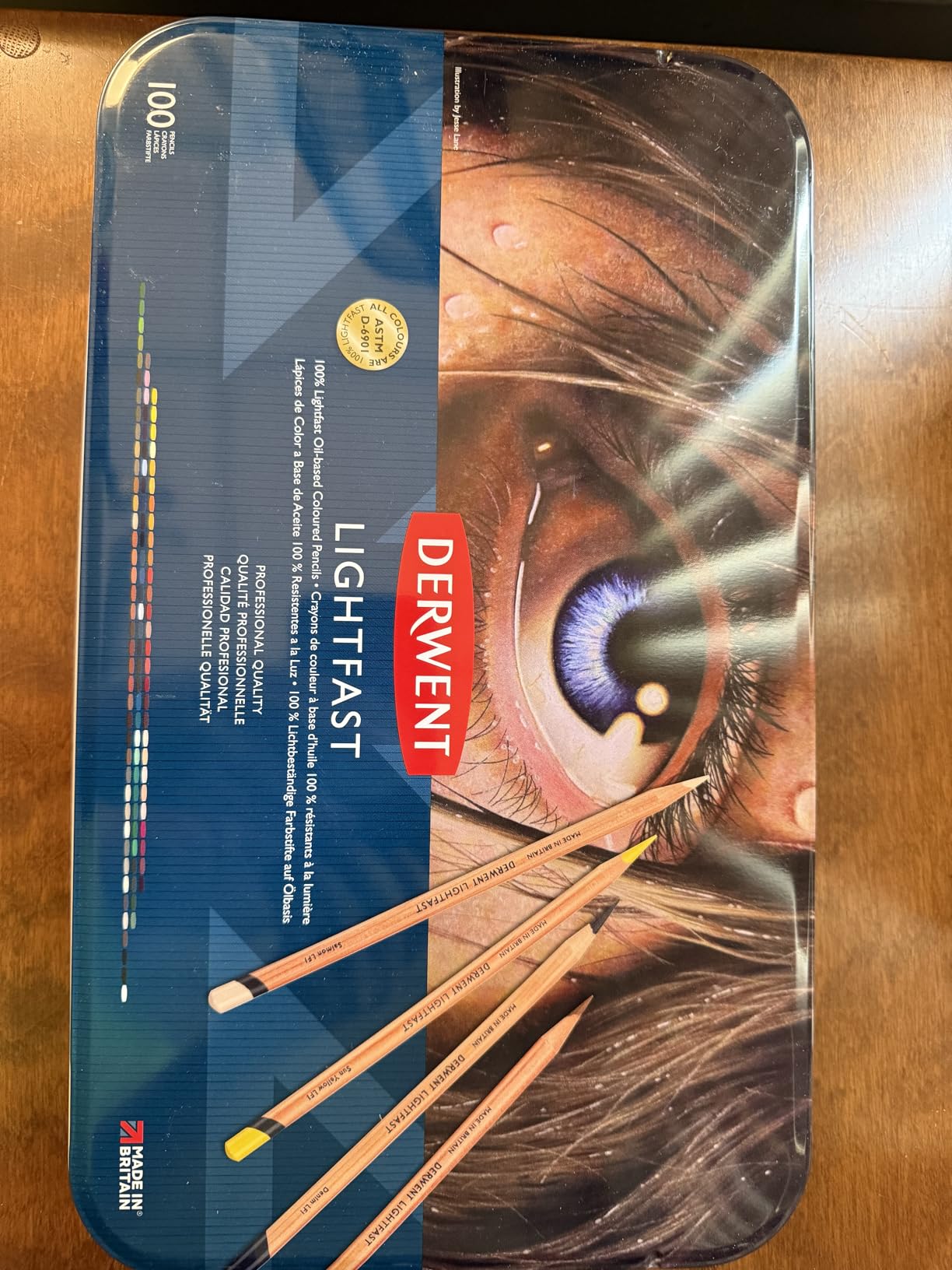 Derwent Lightfast Colored Pencils 24 Tin, Set of 24, 4mm Wide Core, 100% Lightfast, Oil-based, Premium Core, Creamy, Ideal for Drawing, Coloring, Professional Quality (2302720) customer photo 1
