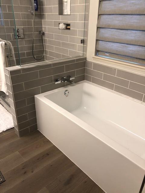 Kingston Brass Aqua Eden VTAP603622L 60-Inch Acrylic Alcove Tub with Left Hand Drain, White customer photo 1