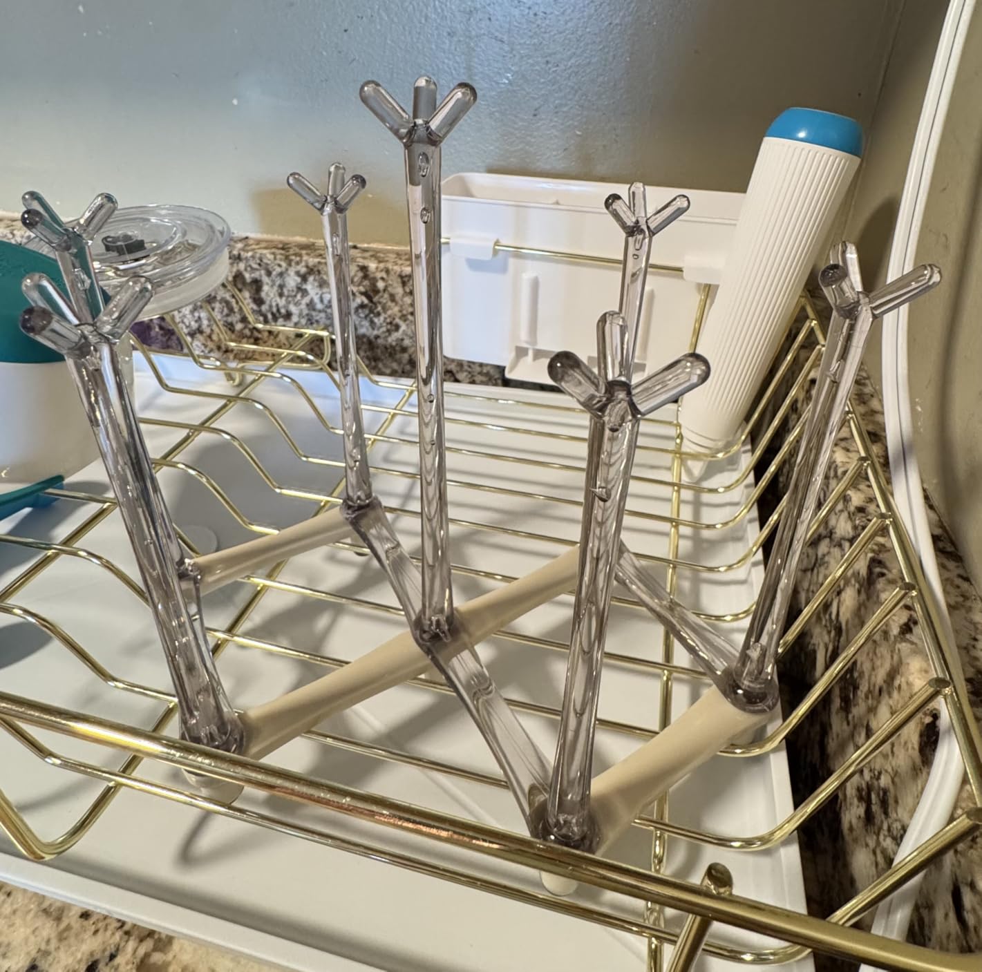 Marbrasse Retractable Cup Drying Rack, Drinking Glass and Sports Bottle Drainer Stand, Plastic Bag Dryer with Non-Slip Bottom for Kitchen Countertop customer photo 2