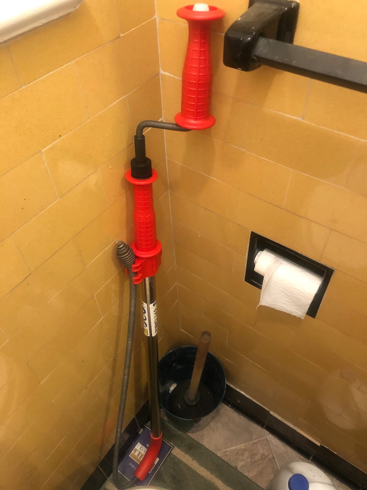 Closet Auger, 6 ft Cable Lg, 1/2 in Cable Dia, Power Drill Compatible, Bulb Head, Manual Cable Feed - 1 Each customer photo 2