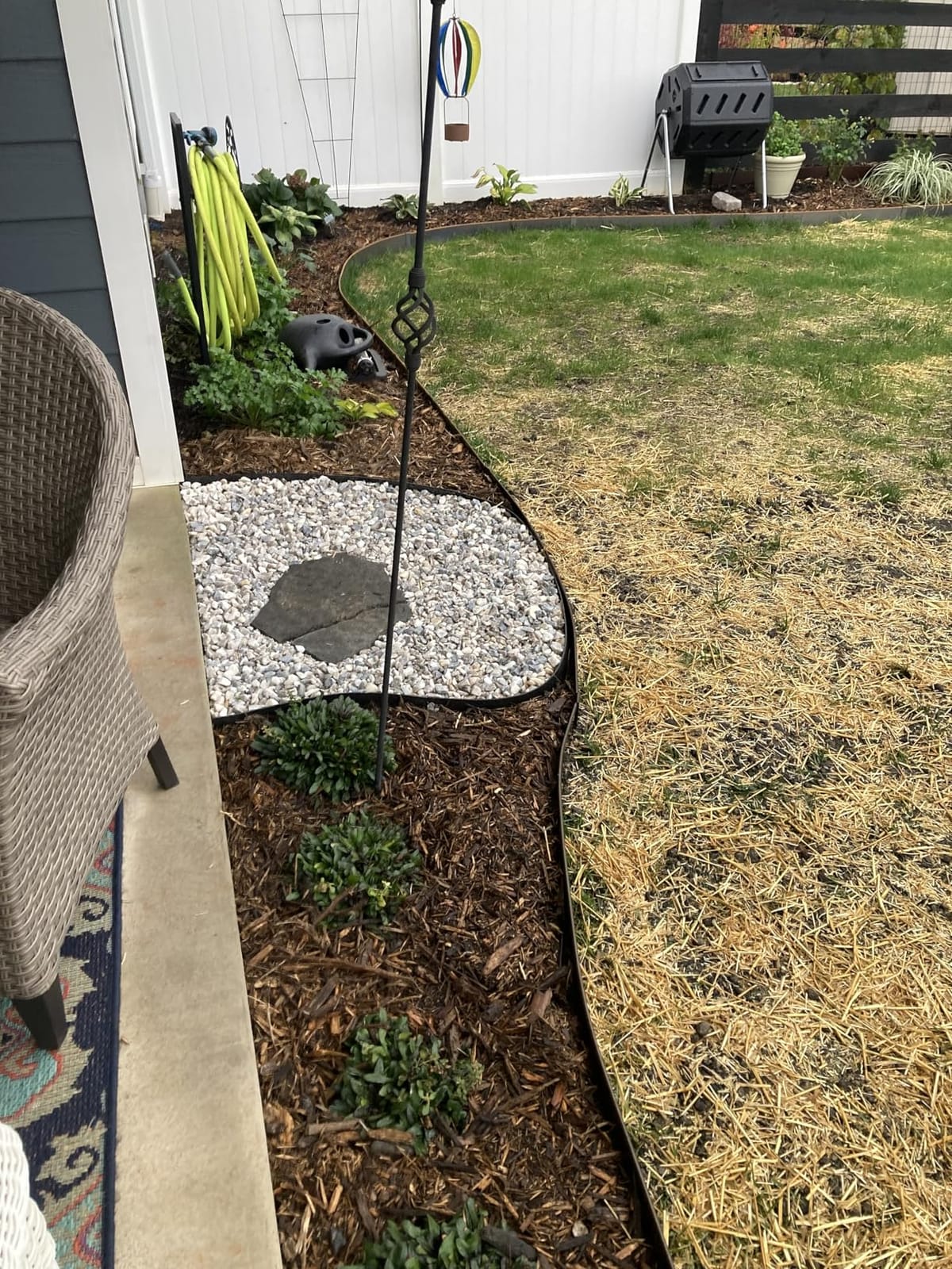 Edge Right - Hammer-in Landscape Edging - 48-inch Strips - 8-inch Depth 1/4-inch Rounded top COR-Ten Steel (5 Pack) customer photo 2