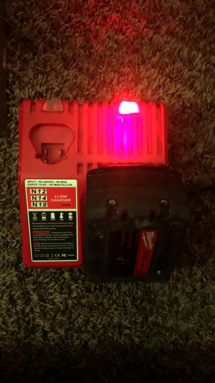 Powerextra 18V Replacement Rapid Charger for Milwaukee M12 & for M18, Compatible with 48-59-1812/48-11-2420/48-11-2440/48-11-1820/48-11-1840/48-11-1850/48-11-1815/48-11-1890 customer photo 1