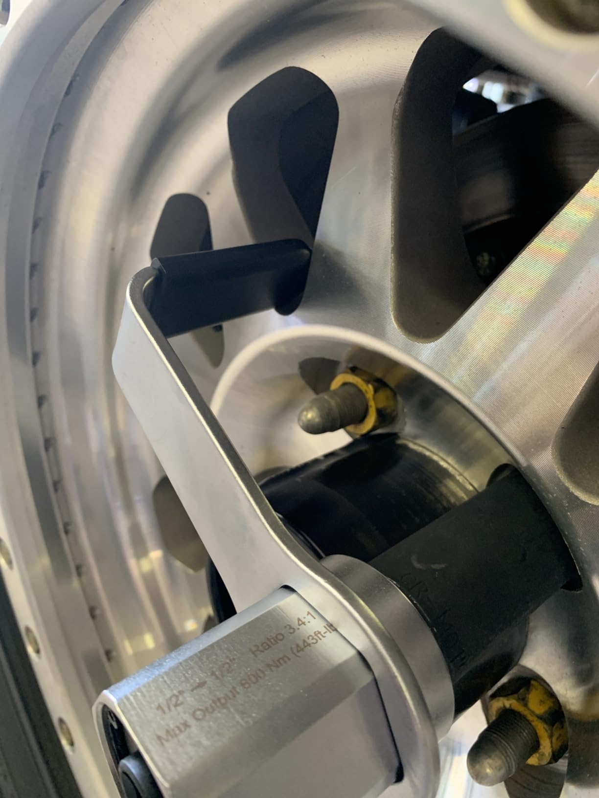 FIRSTINFO 3.4:1 Compact Torque Multiplier Wrench 600 Nm (443 ft-lbs) | 1/2