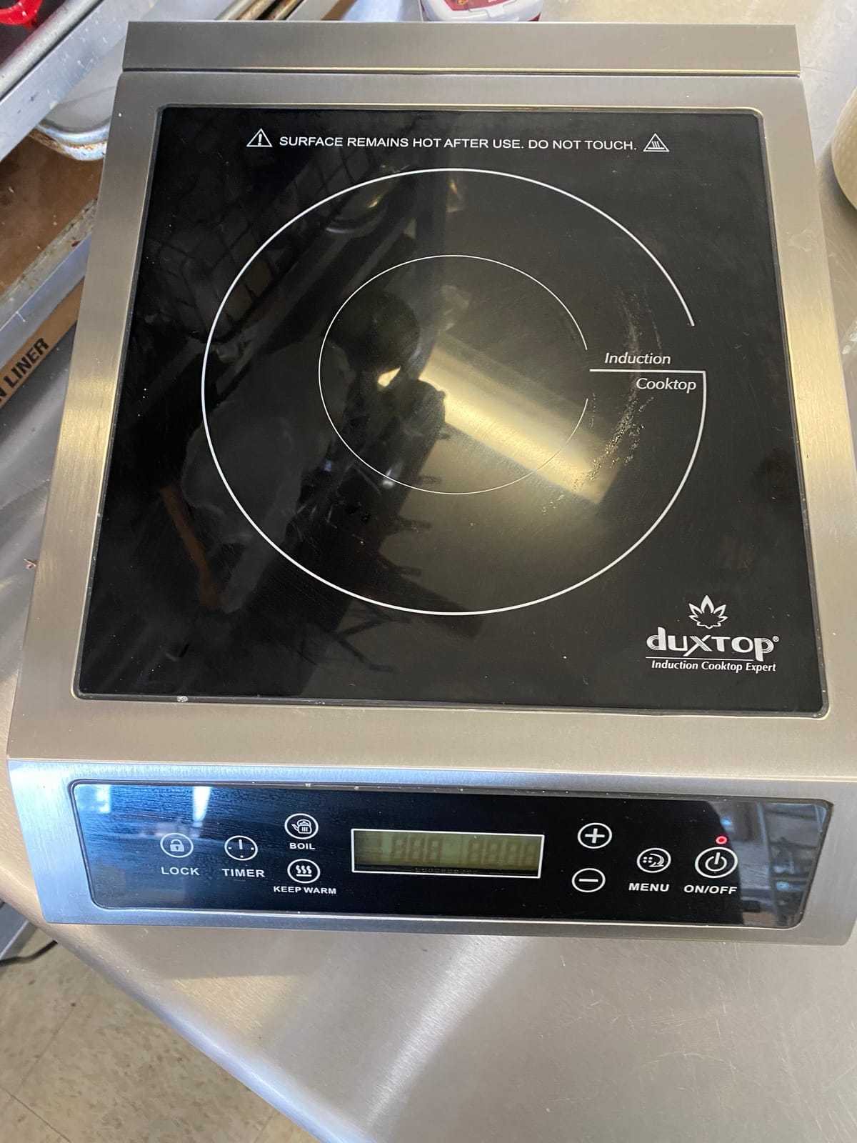 Duxtop Professional Portable Induction Cooktop P961LS Silver/Black customer photo 2