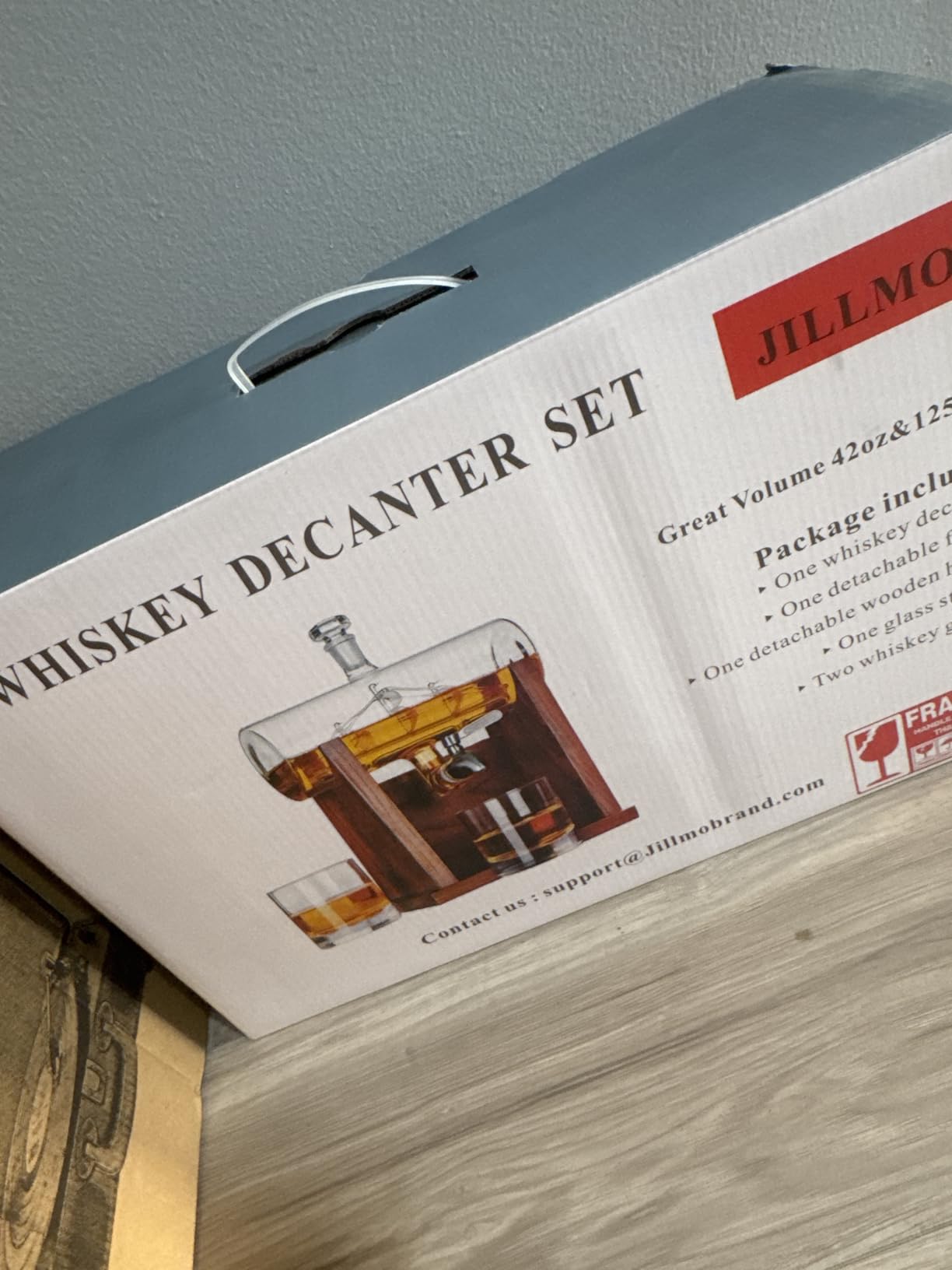 Jillmo Ship Whiskey Decanter Set for Men, 1250ml, 2 Glasses & Wooden Stand customer photo 1