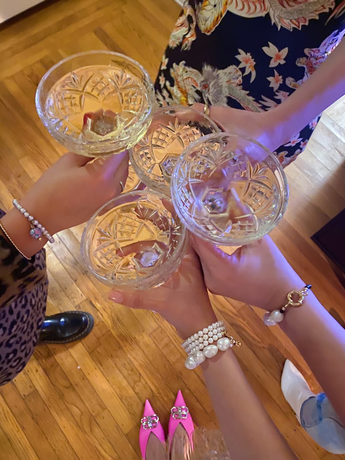 Godinger Champagne Glasses, Champagne Glass Set, Coupes Barware Martini Glasses - Set of 4, 6oz., Dublin Crystal Collection customer photo 2