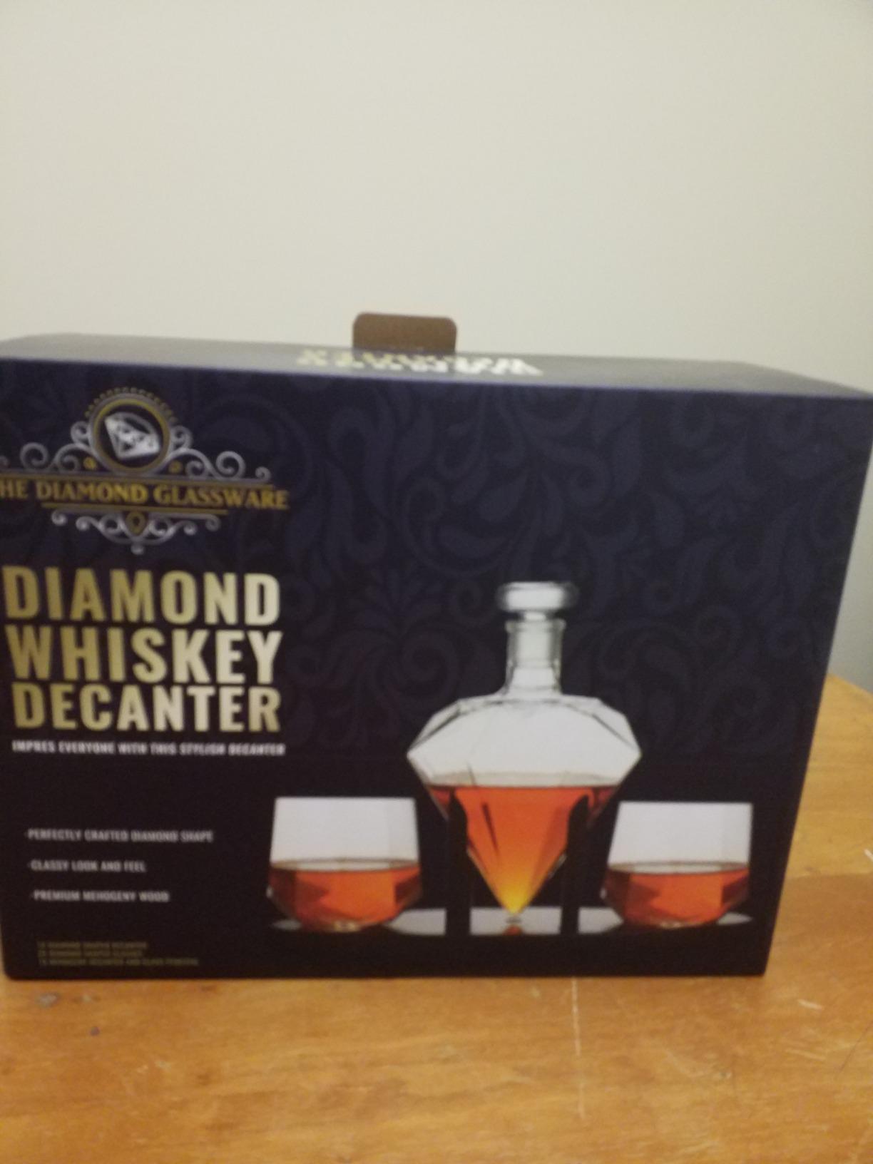 Whiskey Decanter Diamond shaped With 2 Diamond Glasses & Mahogany Wooden Holder – Elegant Handcrafted Crafted Glass Decanter For Liquor, Scotch, Rum, Bourbon, Vodka, Tequila – Great Gift Idea – 750ml customer photo 1