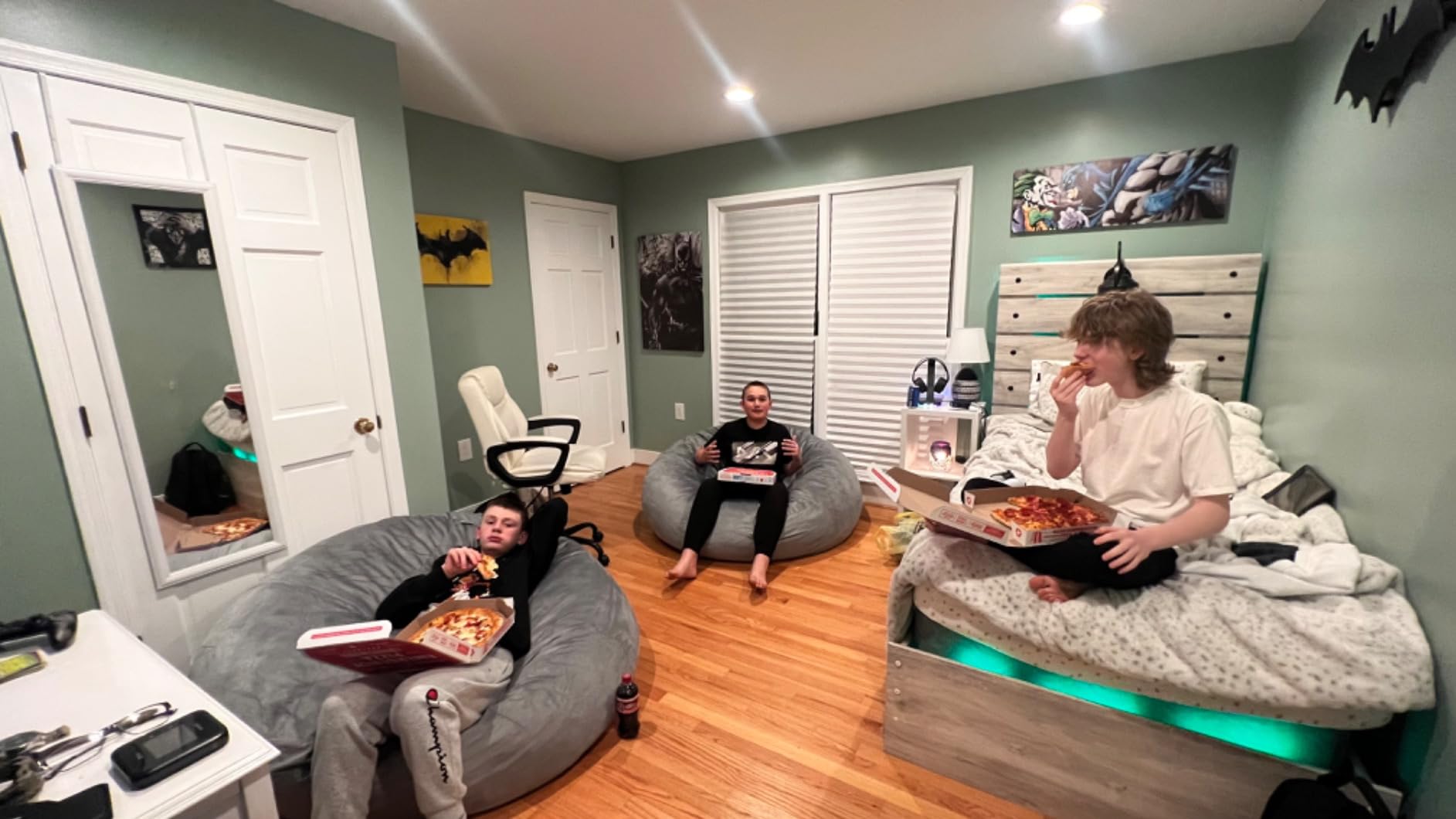 Big Joe Fuf 5Ft Oversized Foam Bean Bag Chair for Kids, Teens, Adults, Fog Lenox, Durable Woven Polyester, 5 foot Large Reading and Gaming Seat customer photo 1