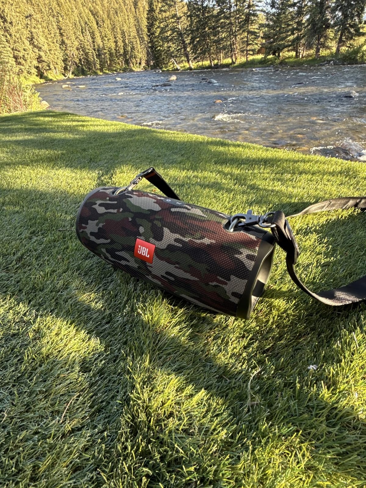 JBL Xtreme 2 - Portable Bluetooth Speaker - Camo | Wireless Bluetooth Streaming, Up to 15 hours of playtime, IPX7 waterproof, JBL Connect, Durable fabric and rugged material customer photo 2