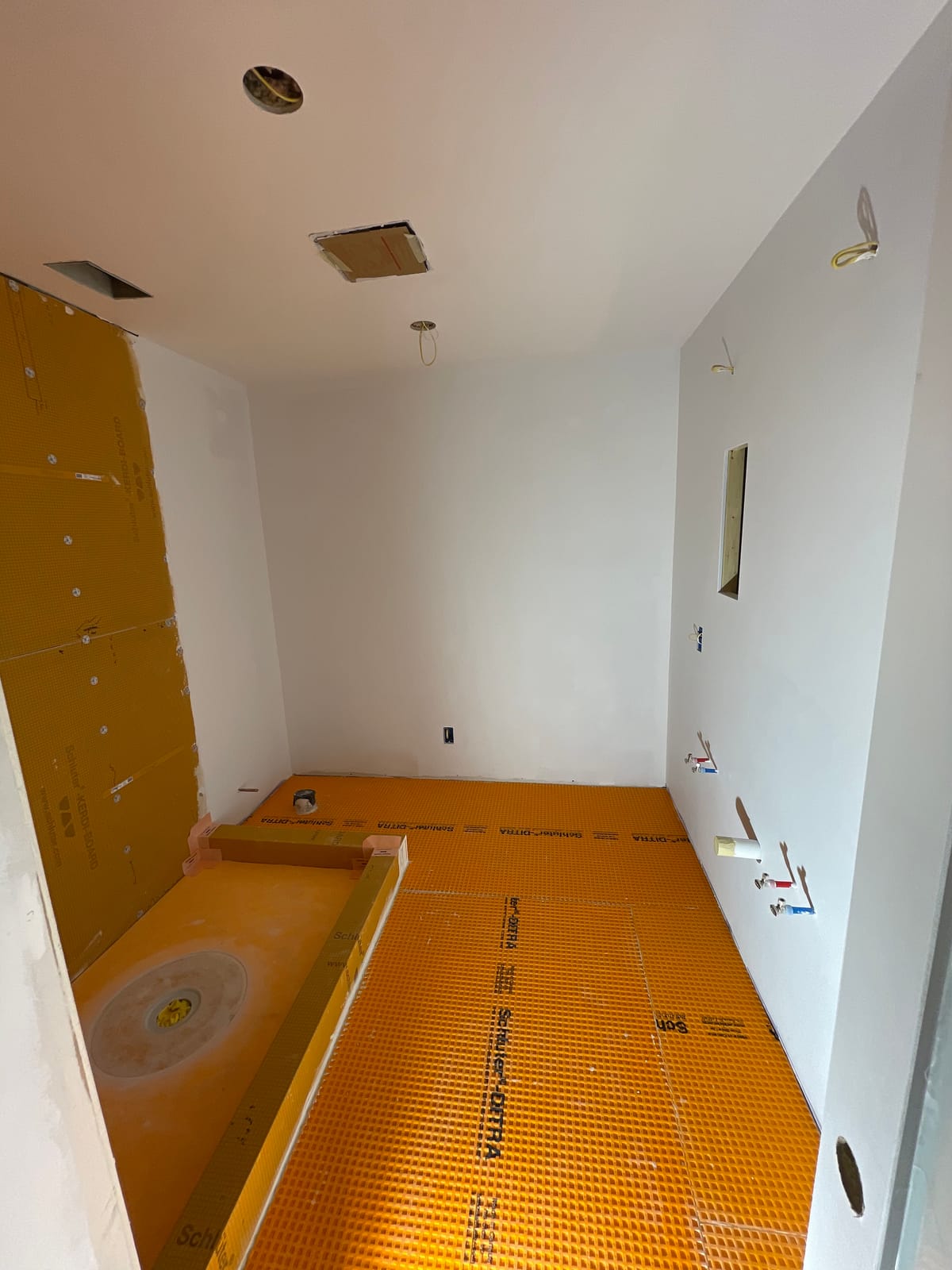 Schluter Systems KST965/1525 Kerdi Center Outlet Shower Tray 38