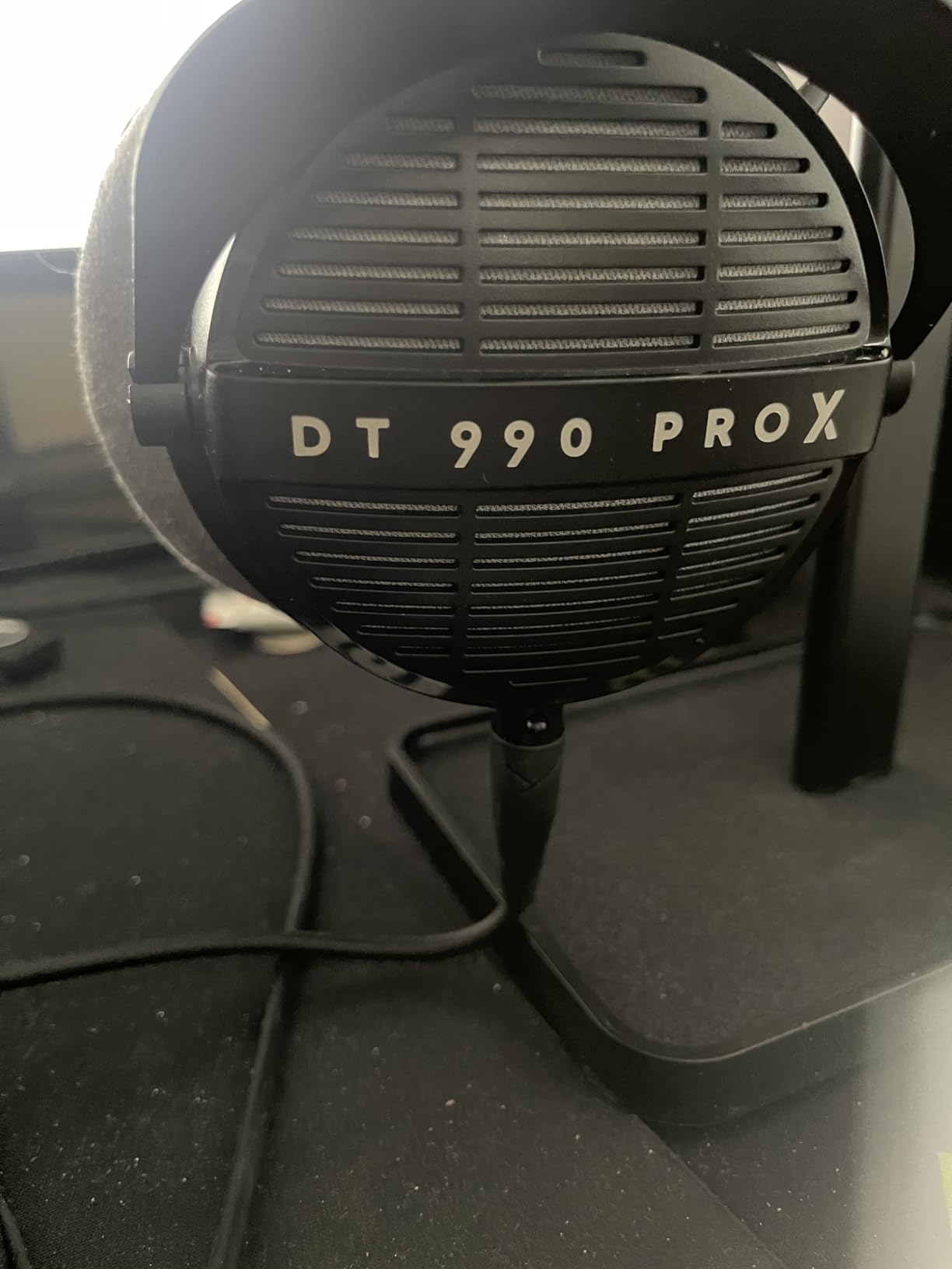 Avantree Neetto HS908 - Dual Headphone Stand for Desk customer photo 2
