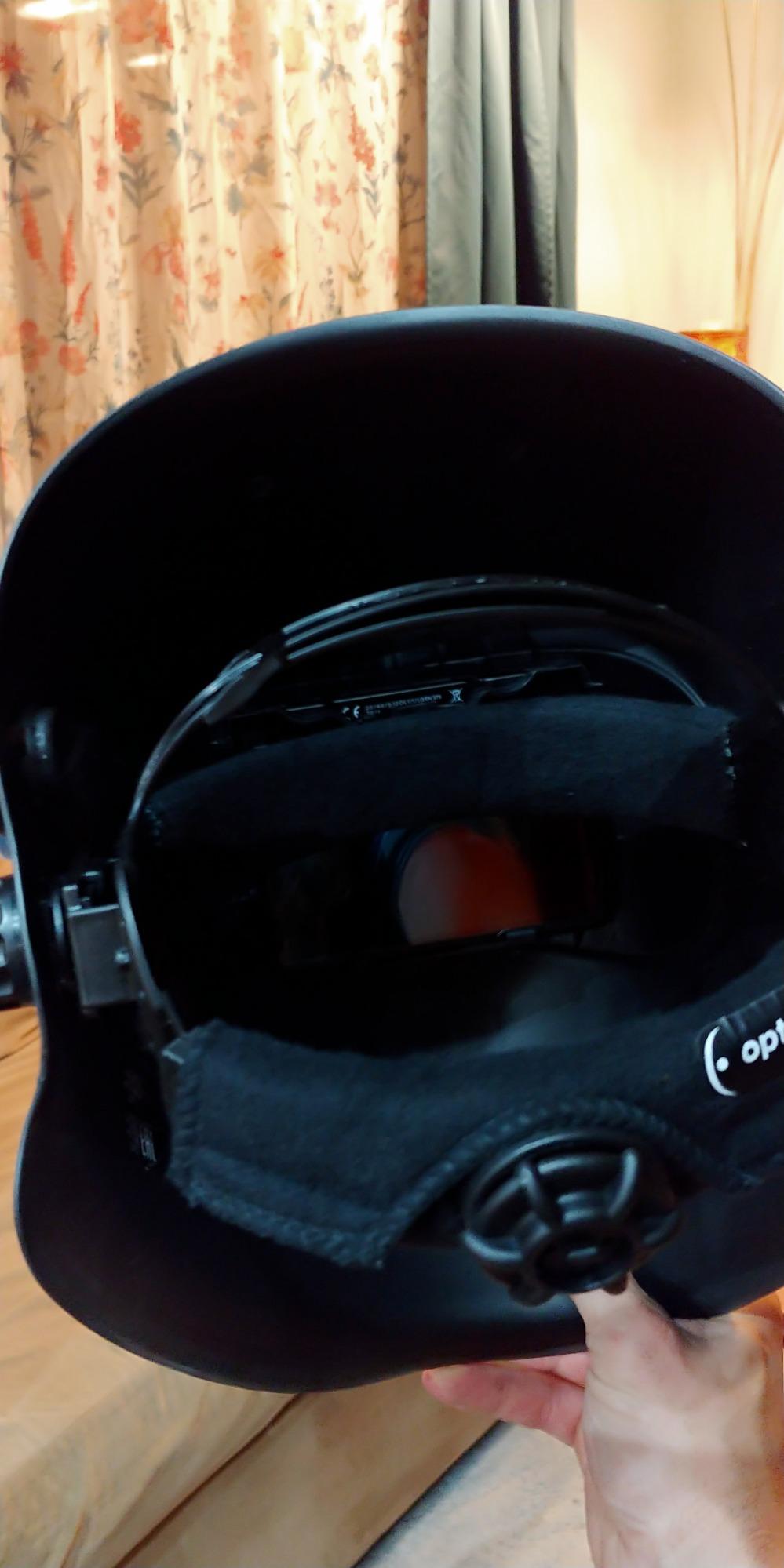 Optrel Crystal 2.0 Auto-Darkening Welding Helmet 1006.900 customer photo 2