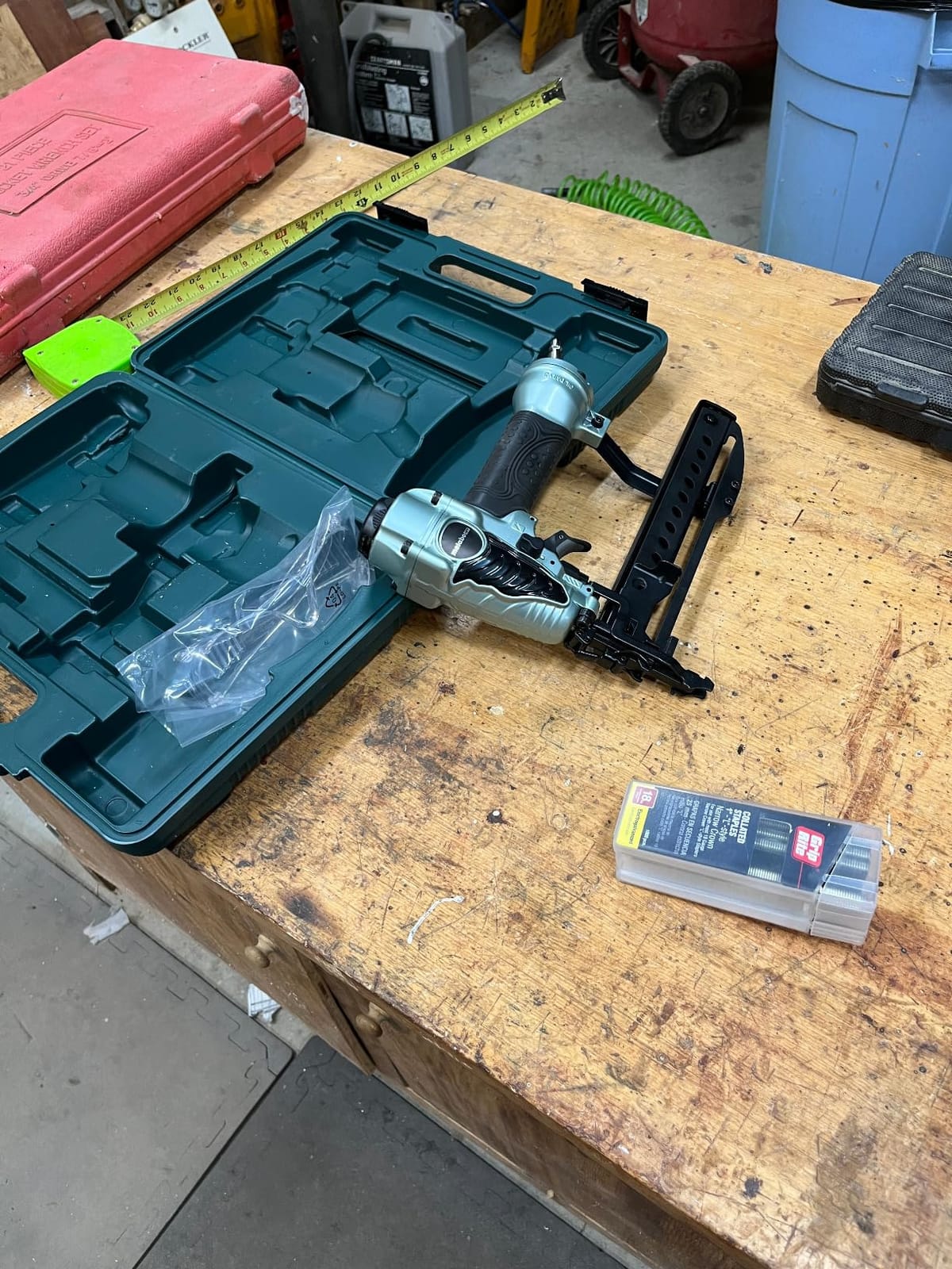 Metabo HPT Narrow Crown Stapler, 18 Gauge Pneumatic, N3804AB3 | Ergonomic Design, Finish Nailer, Furniture & Cabinetry Use, 1/2 to 1-1/2 in. Staples, Lightweight Trim Tool customer photo 1