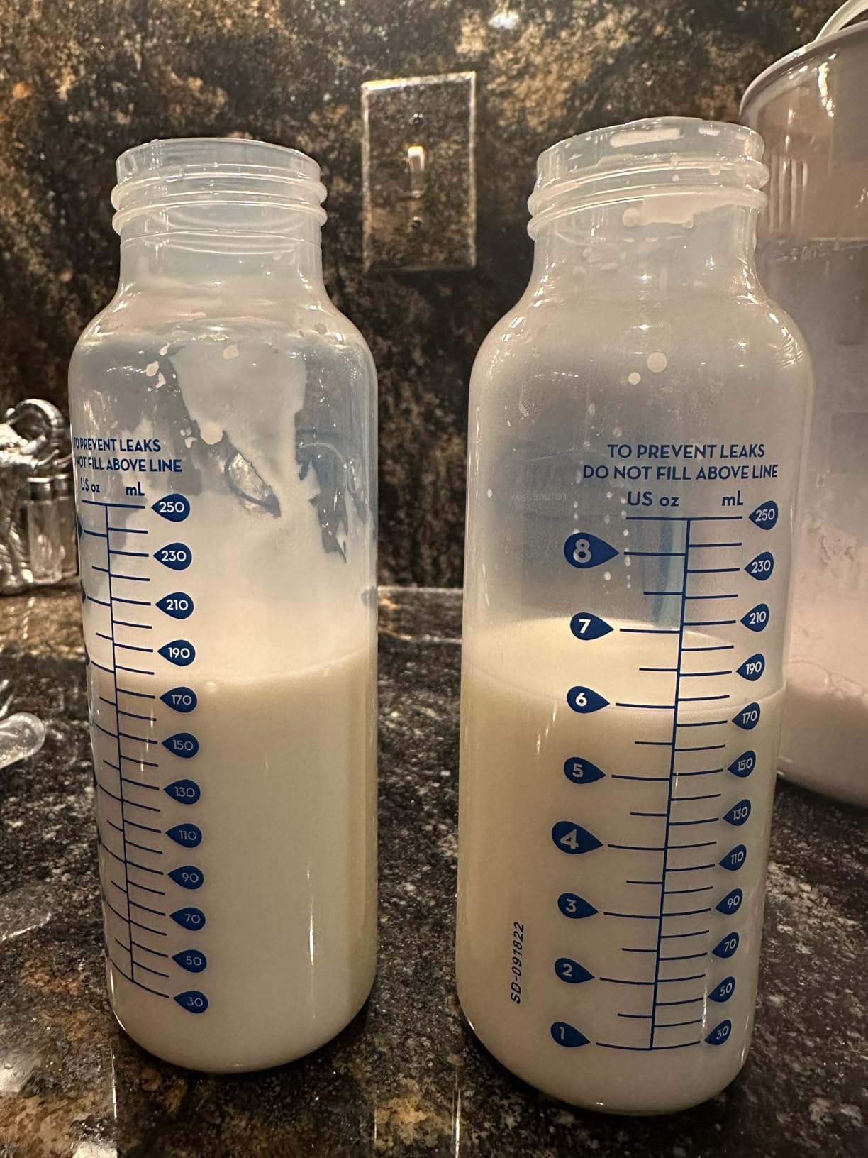 Baby Brezza Formula Pro Advanced Formula Dispenser + Bottle Maker Machine customer photo 1
