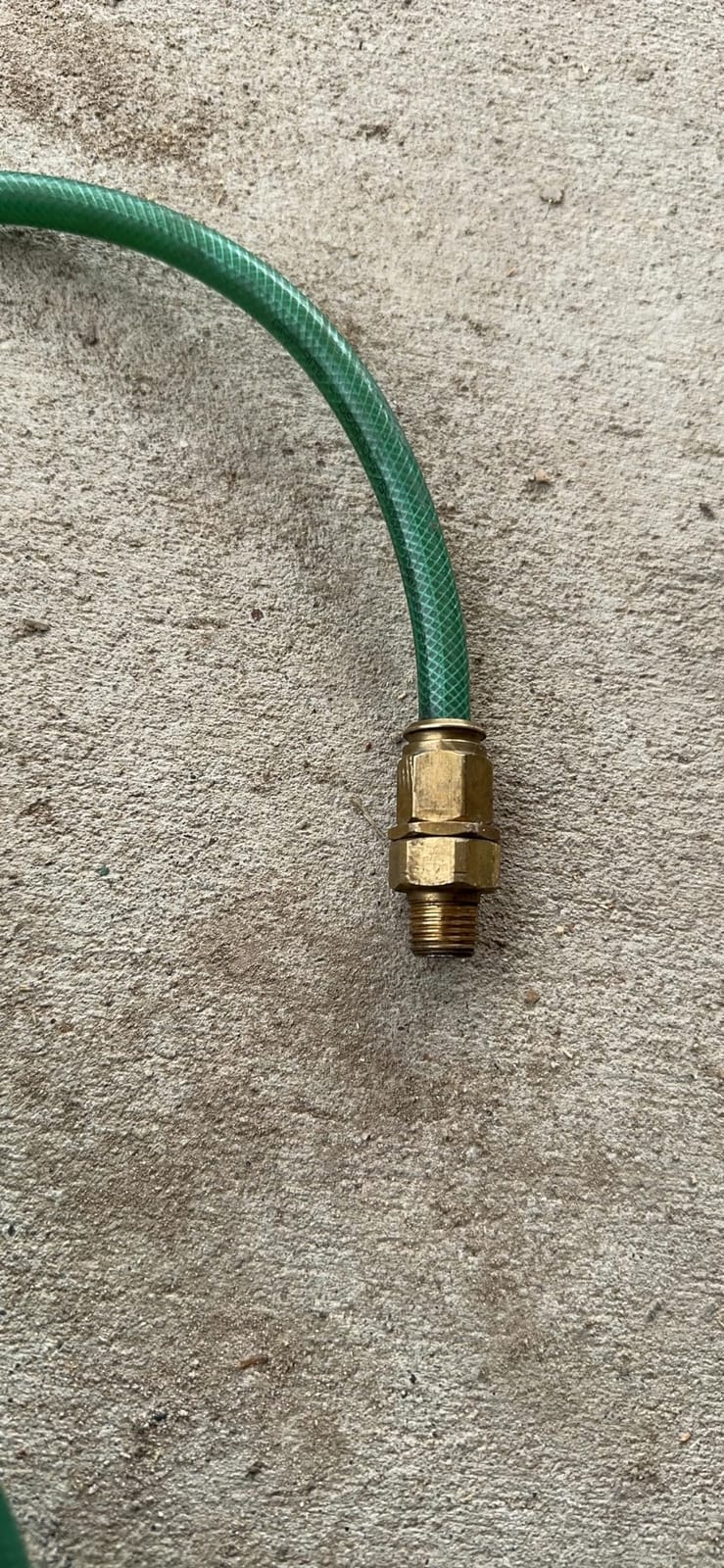 Metabo HPT Air Hose | 1/4-Inch x 100 Ft | Professional Grade Polyurethane | 300 PSI | 19413QPM, Green customer photo 1