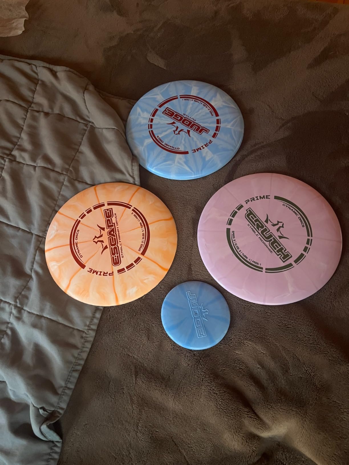 Dynamic Discs Prime Burst 3-Disc Golf Set | Includes Putter, Midrange, Driver, Mini Marker | 170-176g | Starter Disc Golf Accessories for Men | Great Beginner Kit for New Players & Amateurs customer photo 2