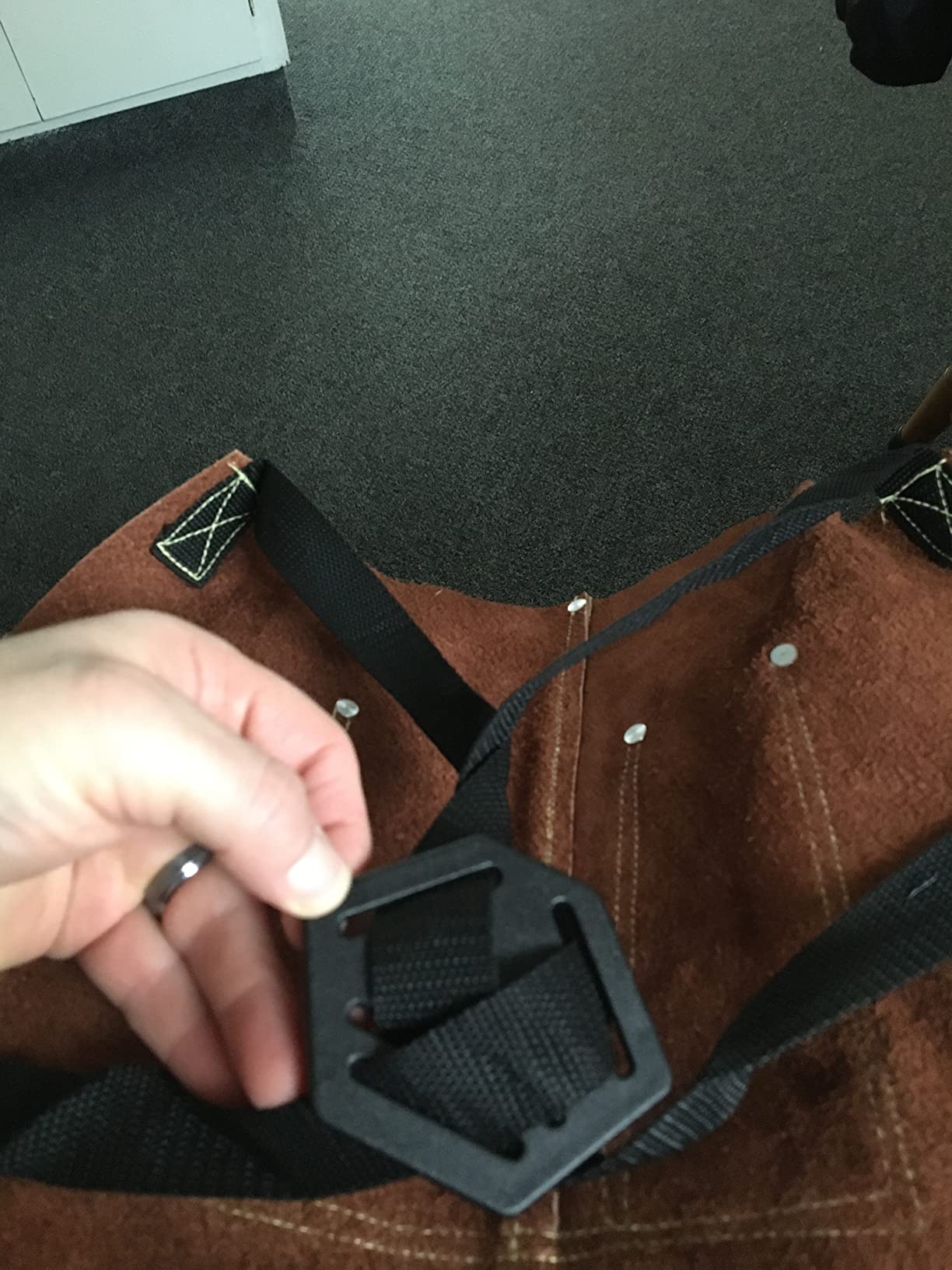 eletecpro Genuine Cowhide Leather Welding Apron for Workshop Use, Brown customer photo 2