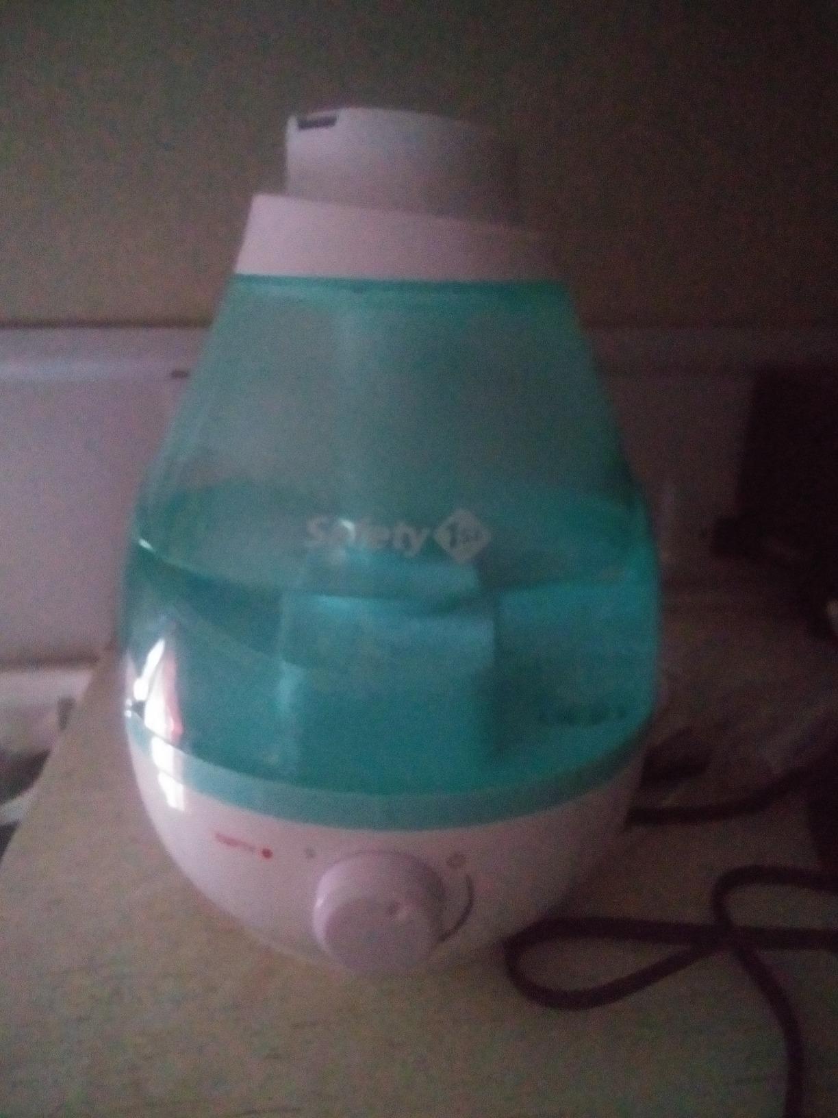 Safety 1st 360 Degree Cool Mist Ultrasonic Humidifier, Seafoam customer photo 1
