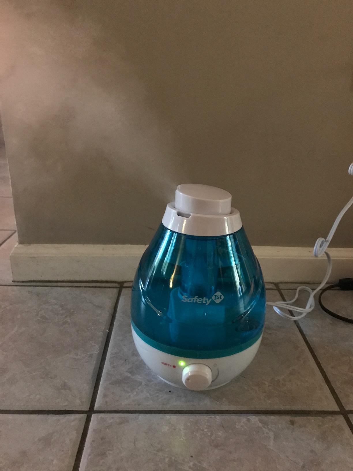 Safety 1st 360 Degree Cool Mist Ultrasonic Humidifier, Seafoam customer photo 2