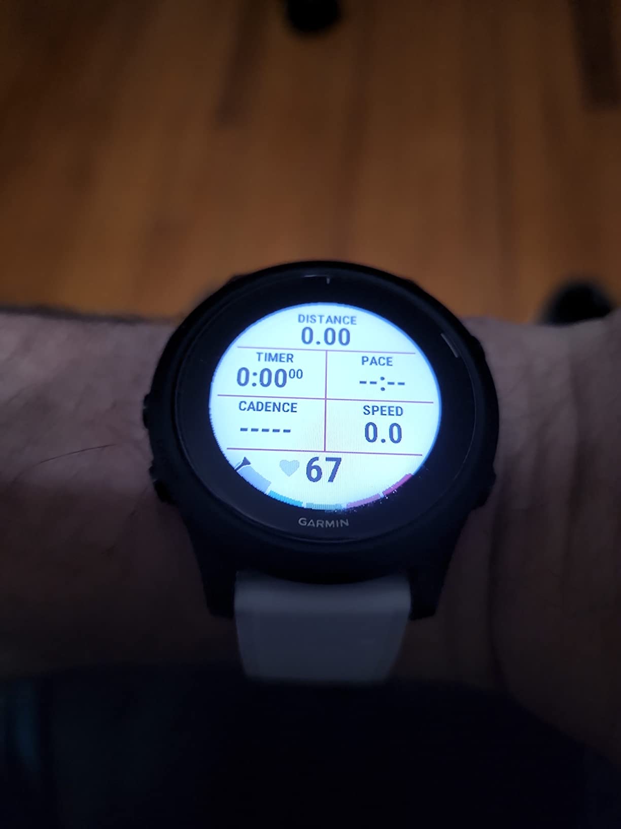Garmin Forerunner 945, Premium GPS Running/Triathlon Smartwatch with Music, Black customer photo 1
